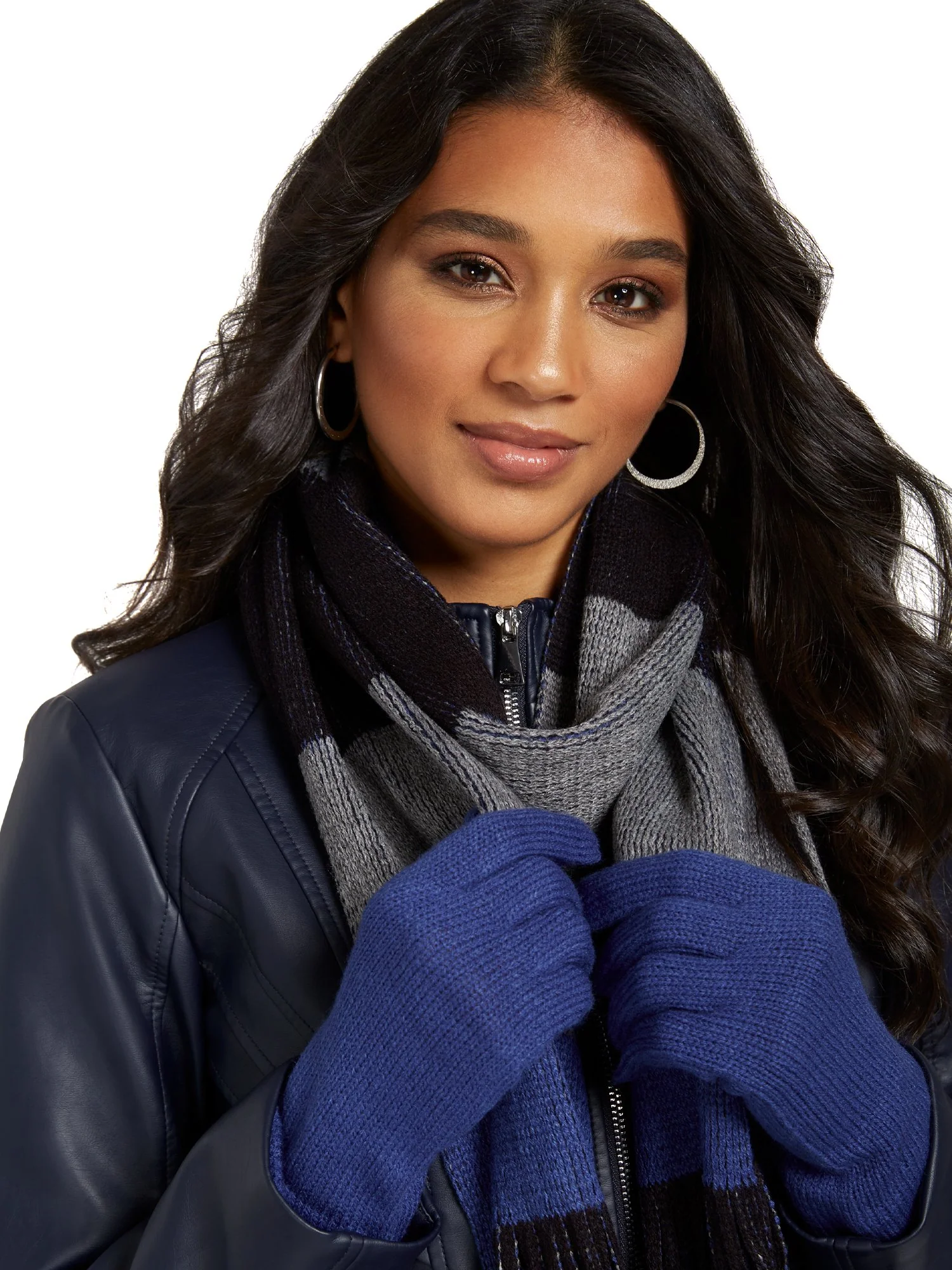 2-Piece Colorblock Scarf & Gloves Set - Image 8