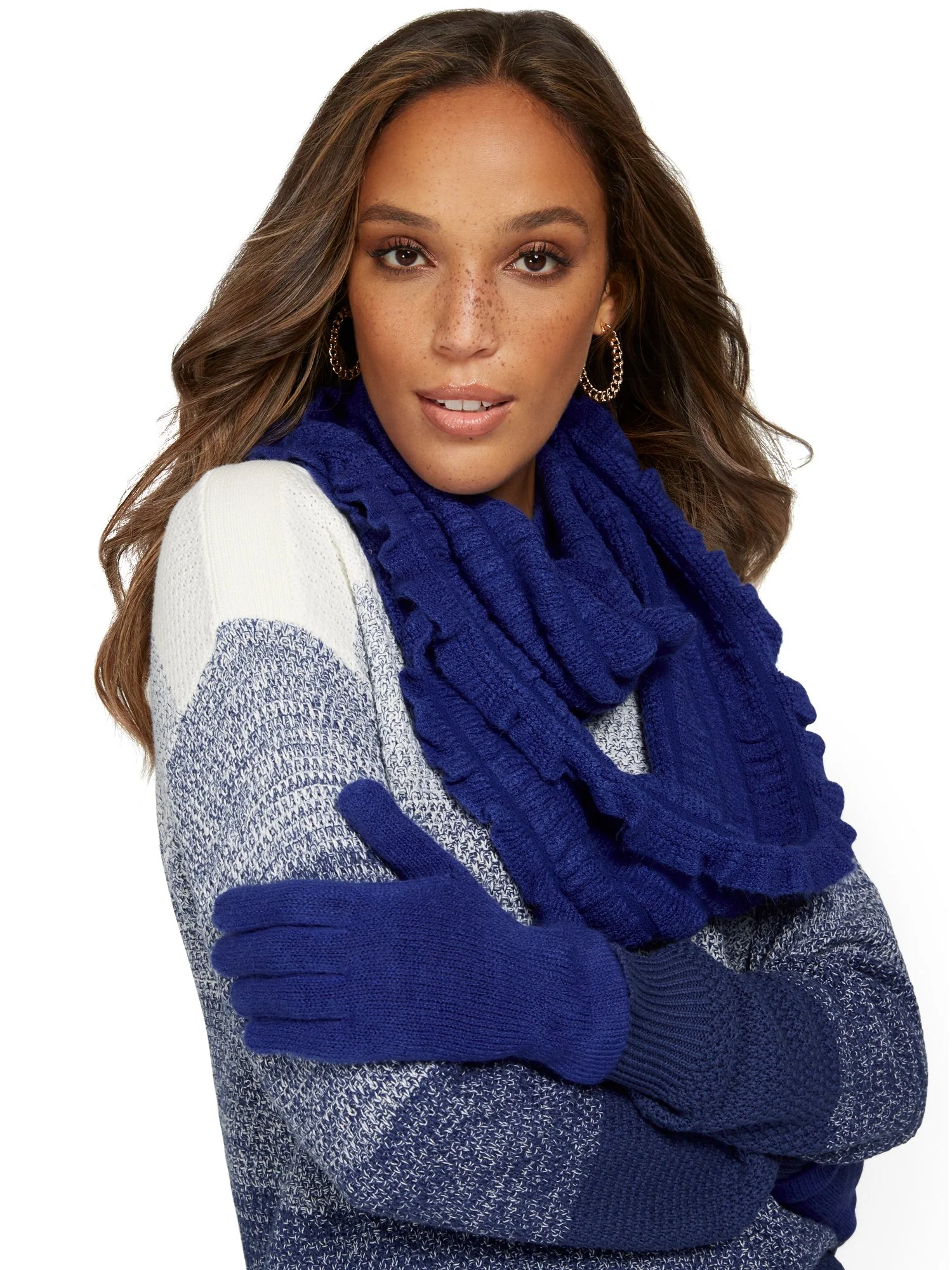 2-Piece Ruffle Scarf & Gloves Set - Image 16