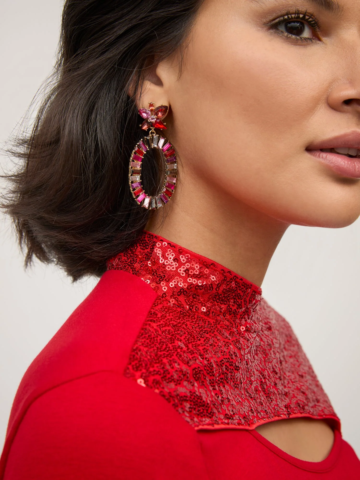 Floral Glass Drop Earrings - Image 2