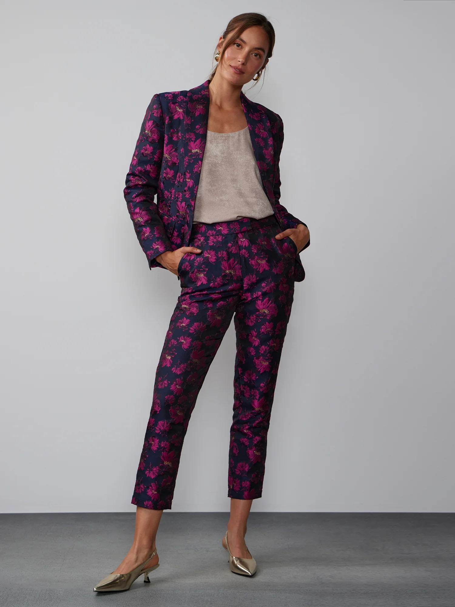 High Rise Floral Jacquard Pant