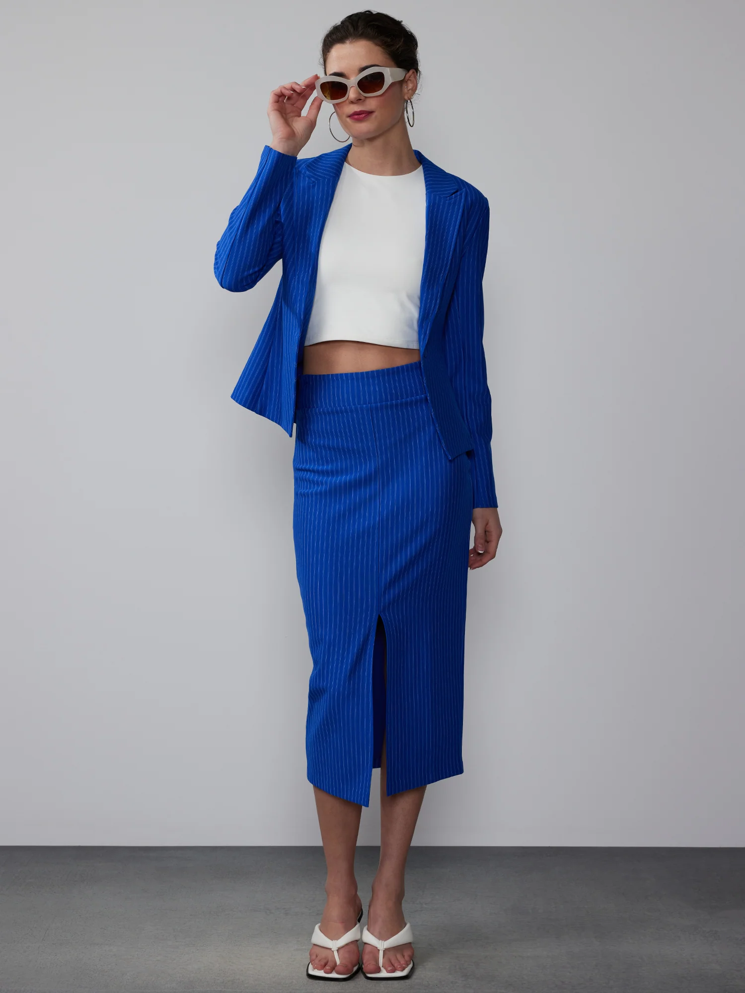Single Breasted Pinstripe Blazer - Image 4