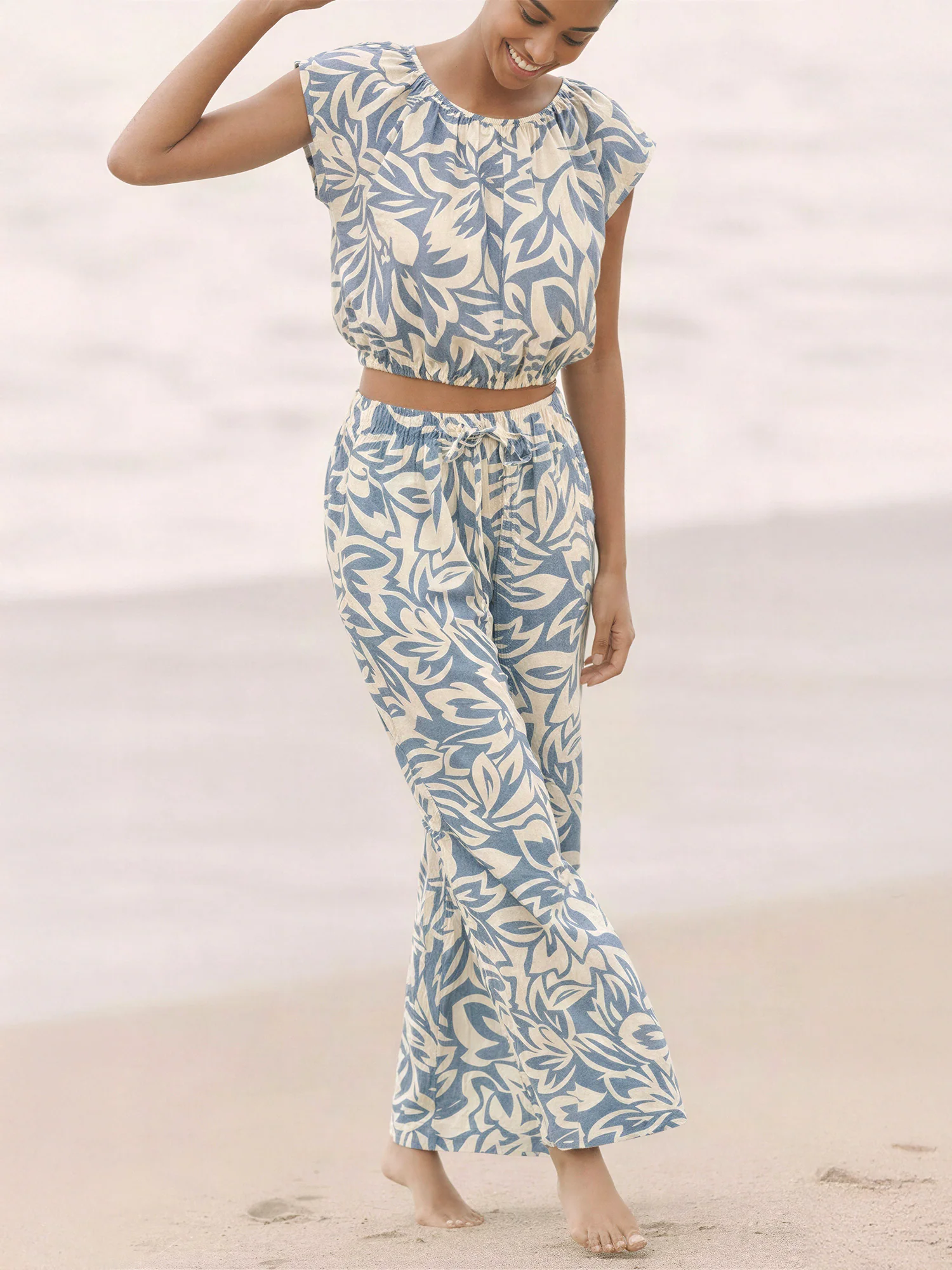 Abstract Floral Pull On Pants
