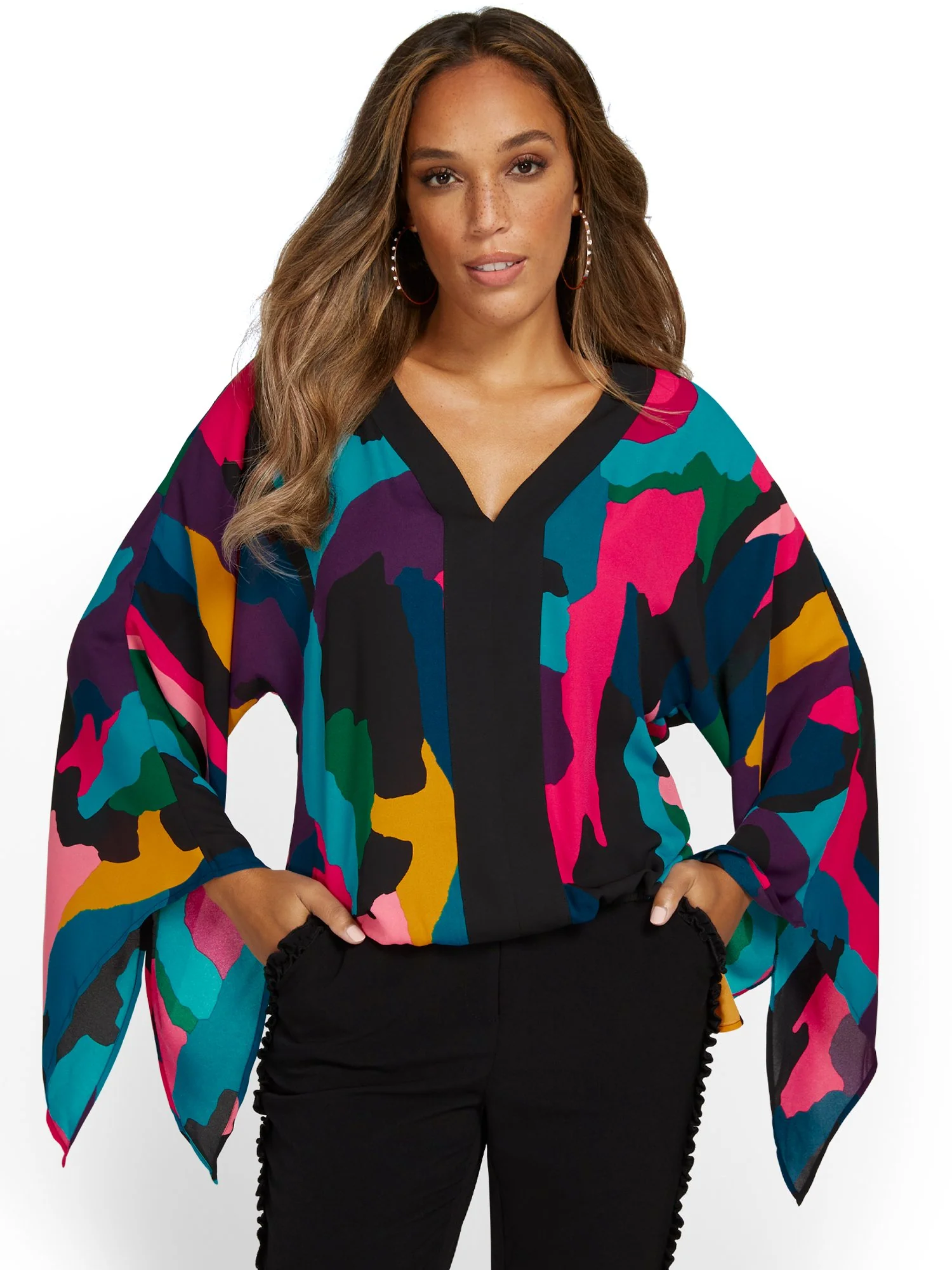 Abstract-Print Kimono-Sleeve Blouse