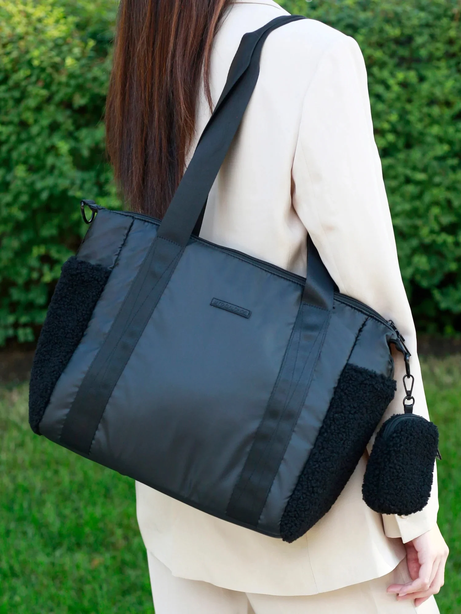 Mytagalongs Aspen Commuter Tote Bag - Brands We Love - Image 6