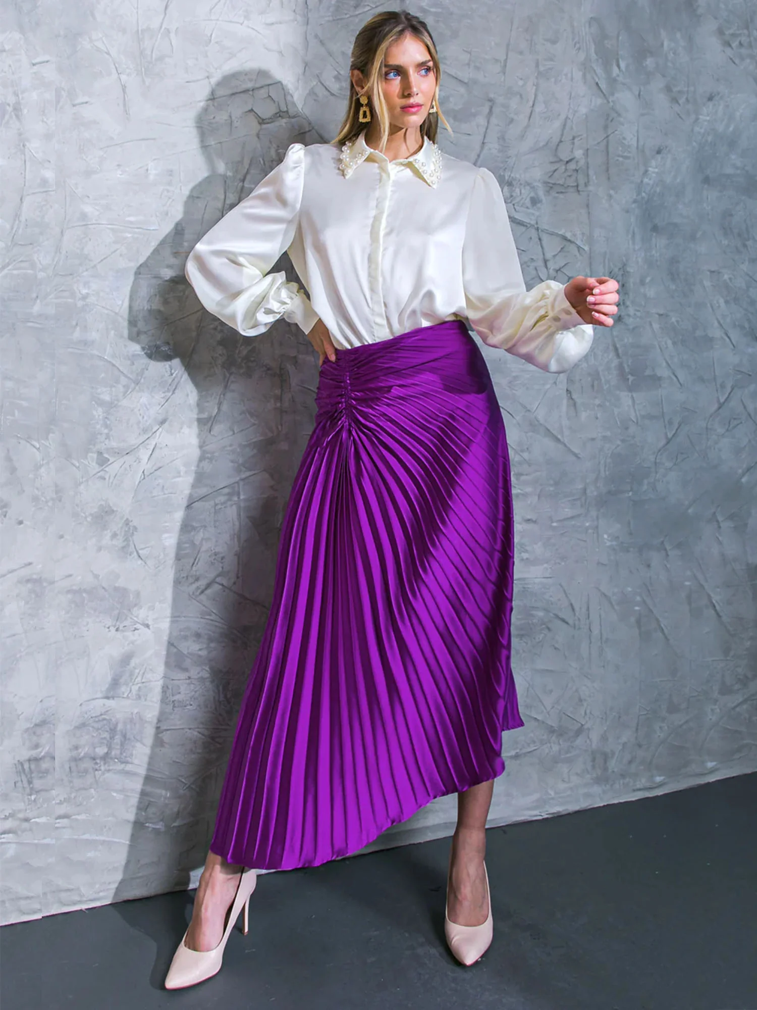 Asymmetrical Pleated Maxi Skirt - Image 2