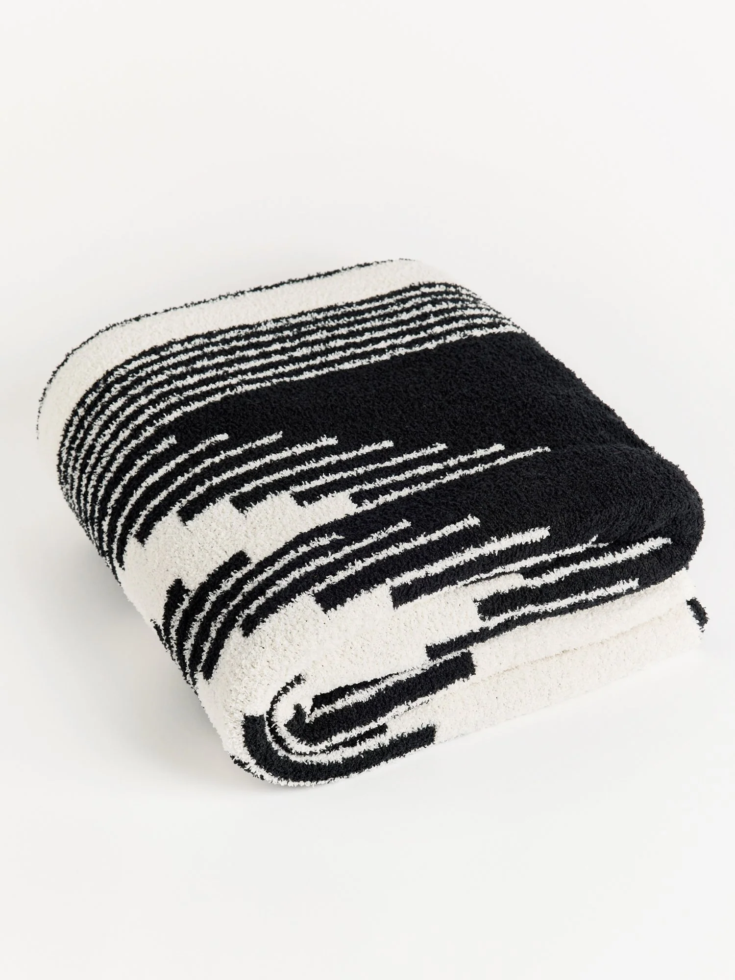 Comfy Luxe Aztec Terry Throw Blanket - Brands We Love