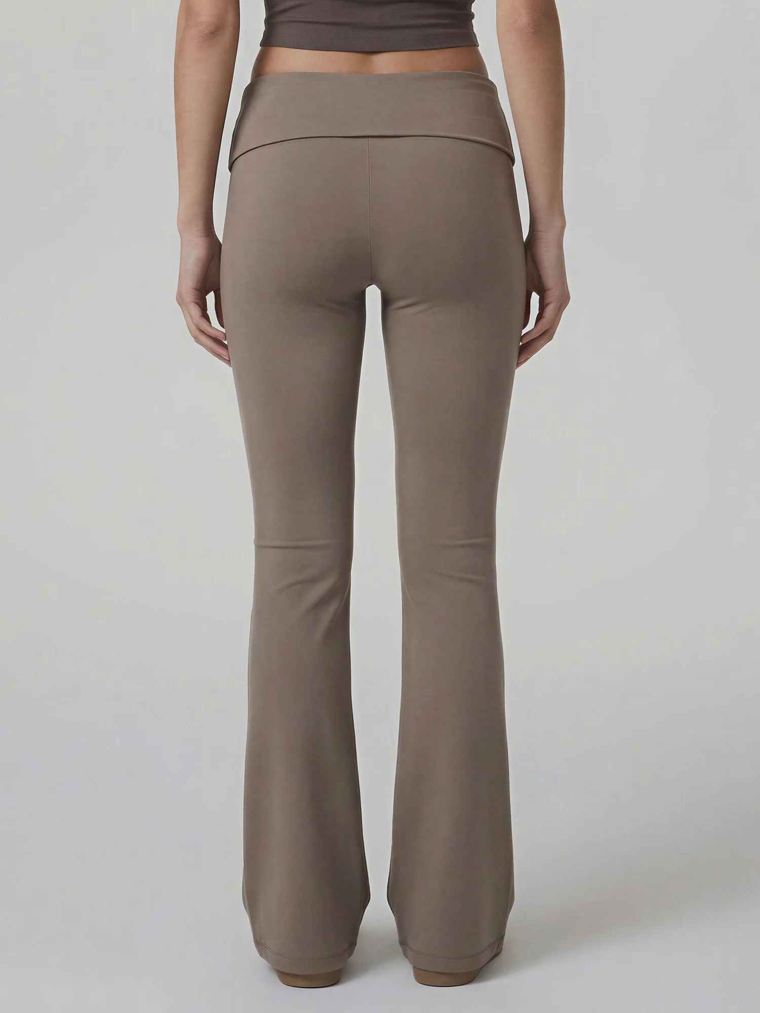 Band Yoga Flare Pants - Image 9
