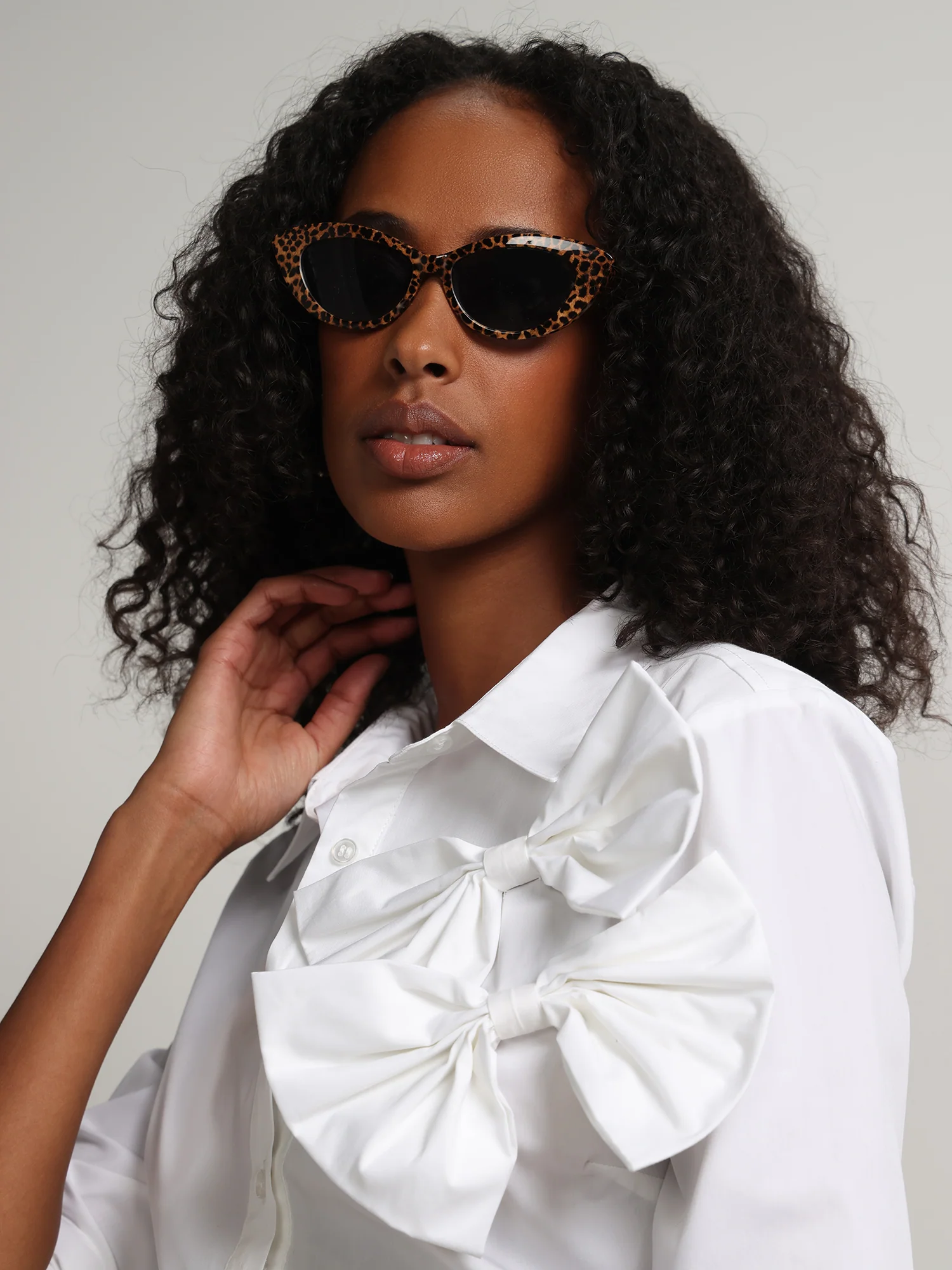 Bow-Front Button-Front Secret Snap - NY&C Madison Shirt® - Image 4