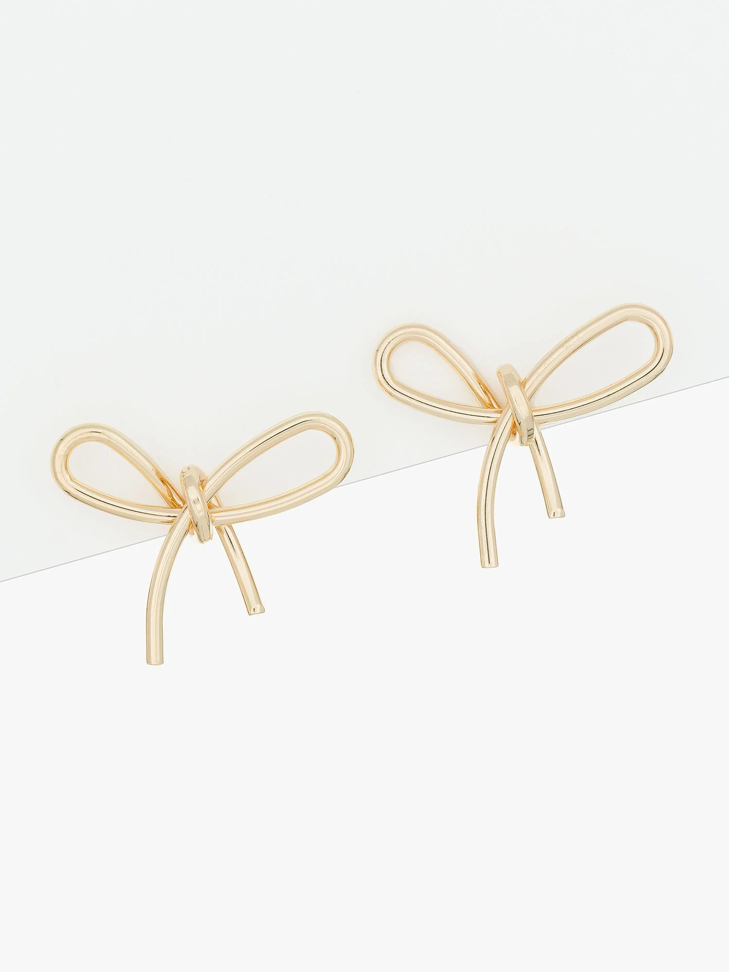 Bow Stud Earring - Image 2
