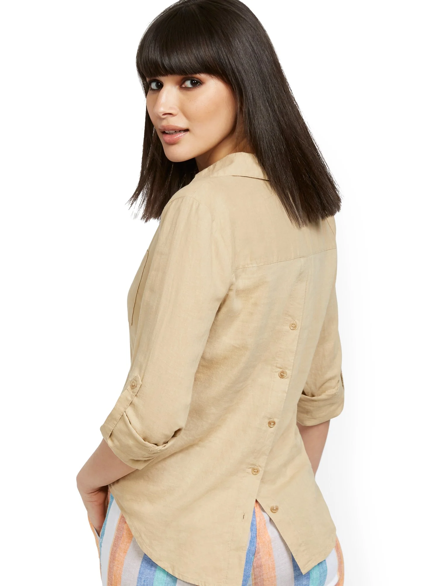 Button-Back Linen Shirt - Image 19