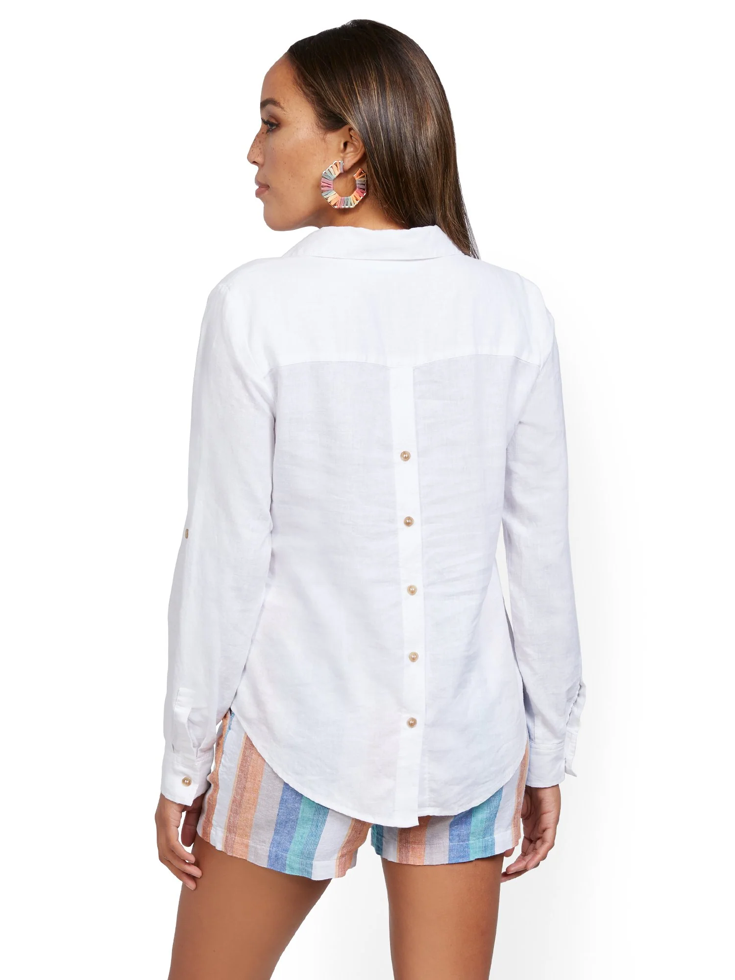 Button-Back Linen Shirt - Image 3