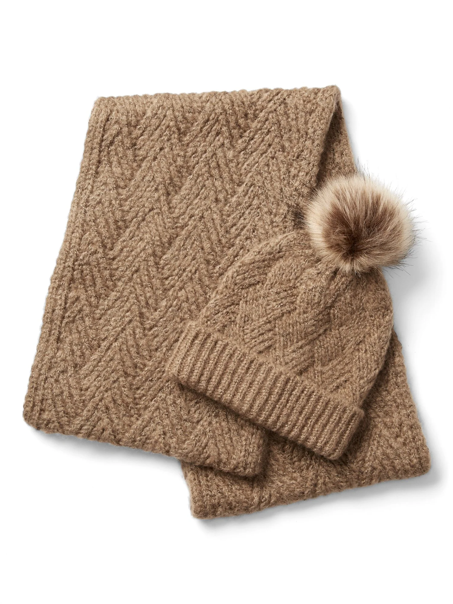 Cable-Knit Infinity Scarf - Image 12