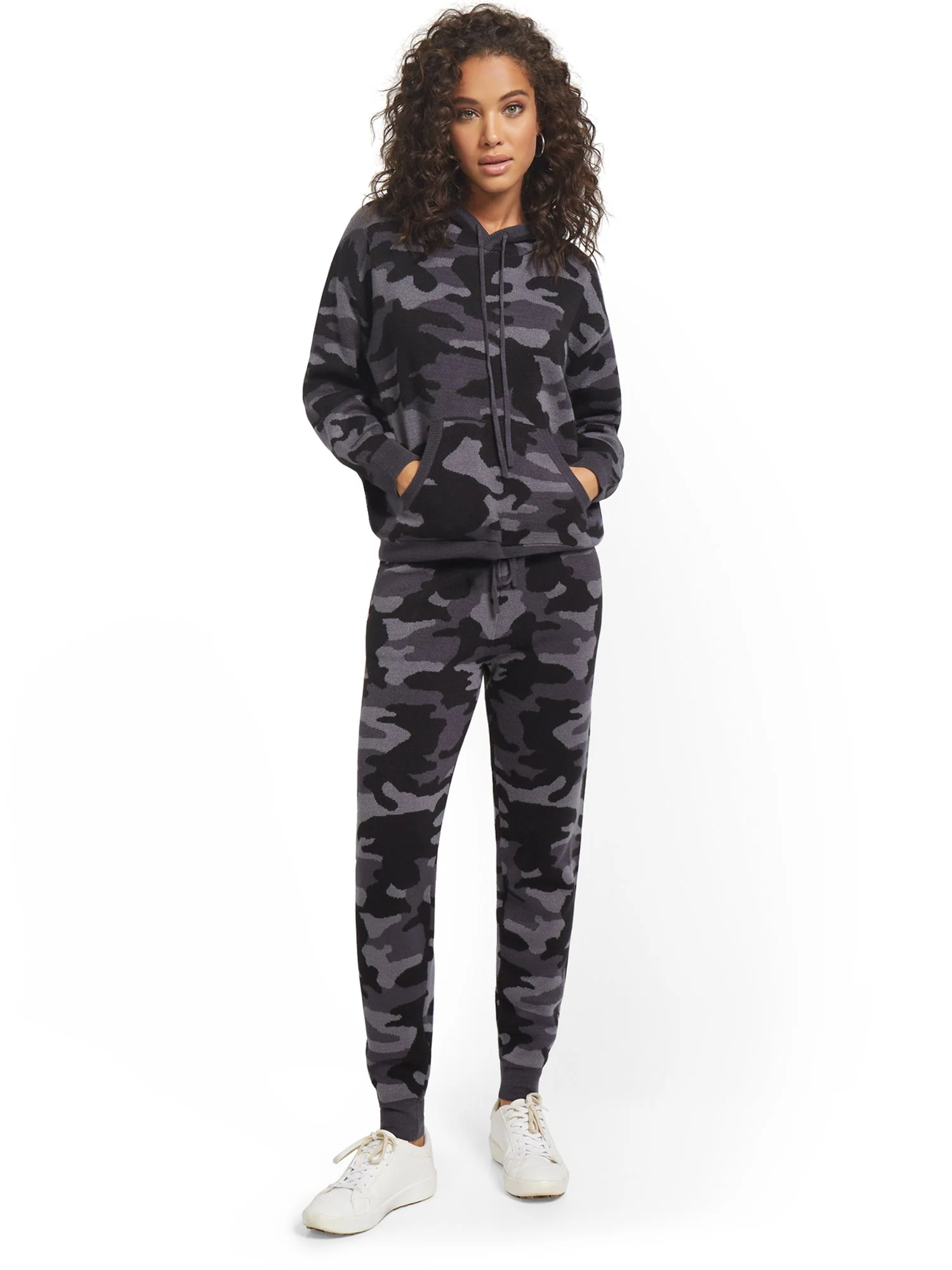 Camo-Print Drawstring-Tie Sweater Jogger Pant - Image 8