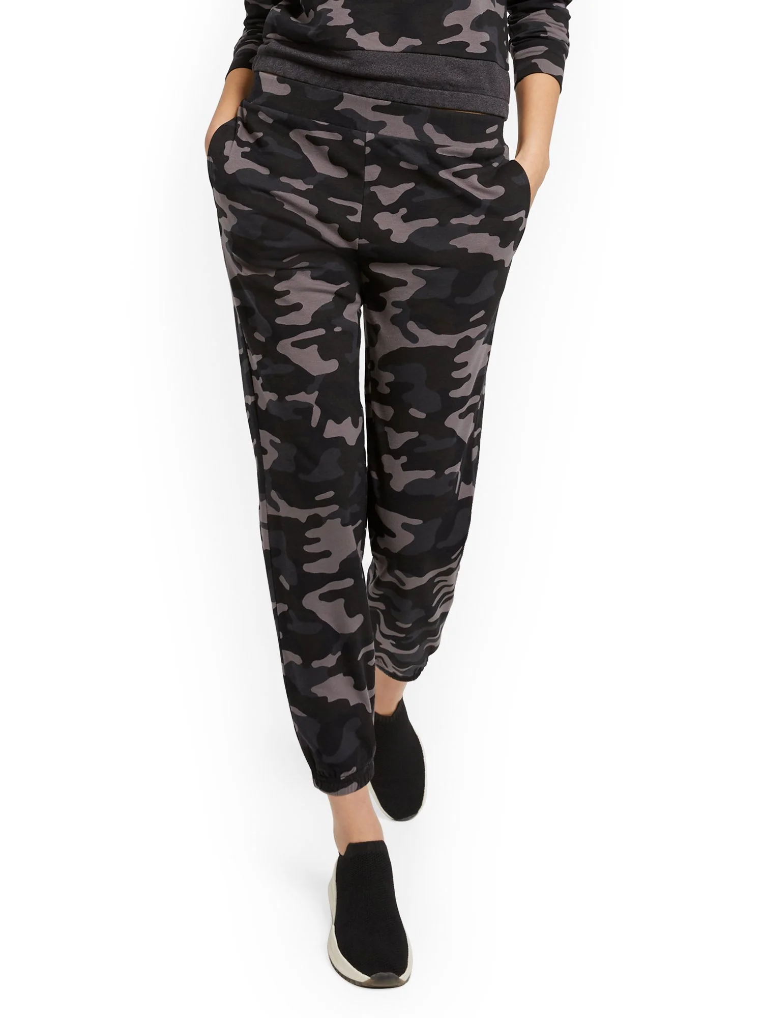 Camo-Print Jogger Pant - Image 2