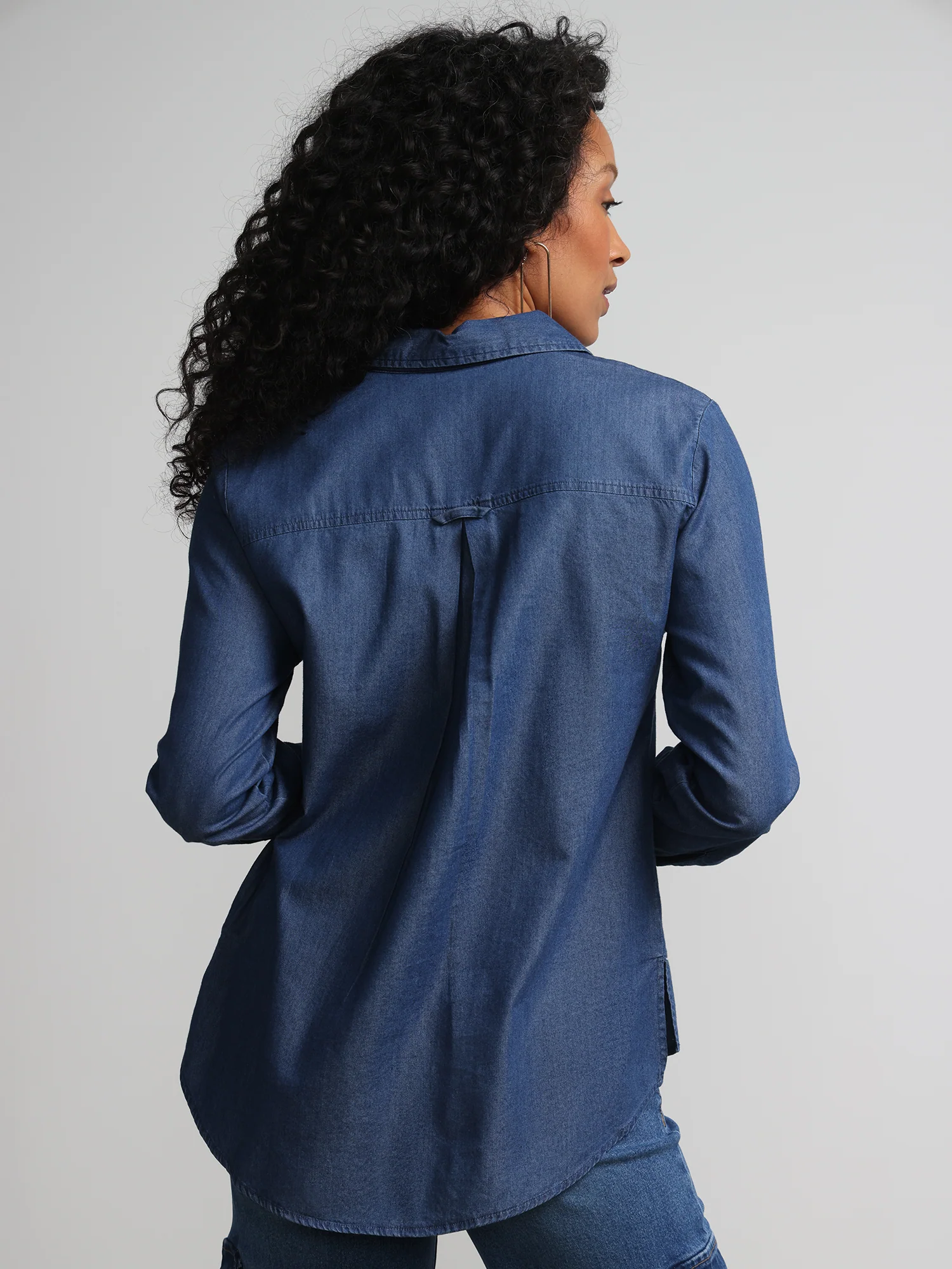 Chambray Boyfriend Button-Front Secret Snap - NY&C Madison Shirt® - Image 3