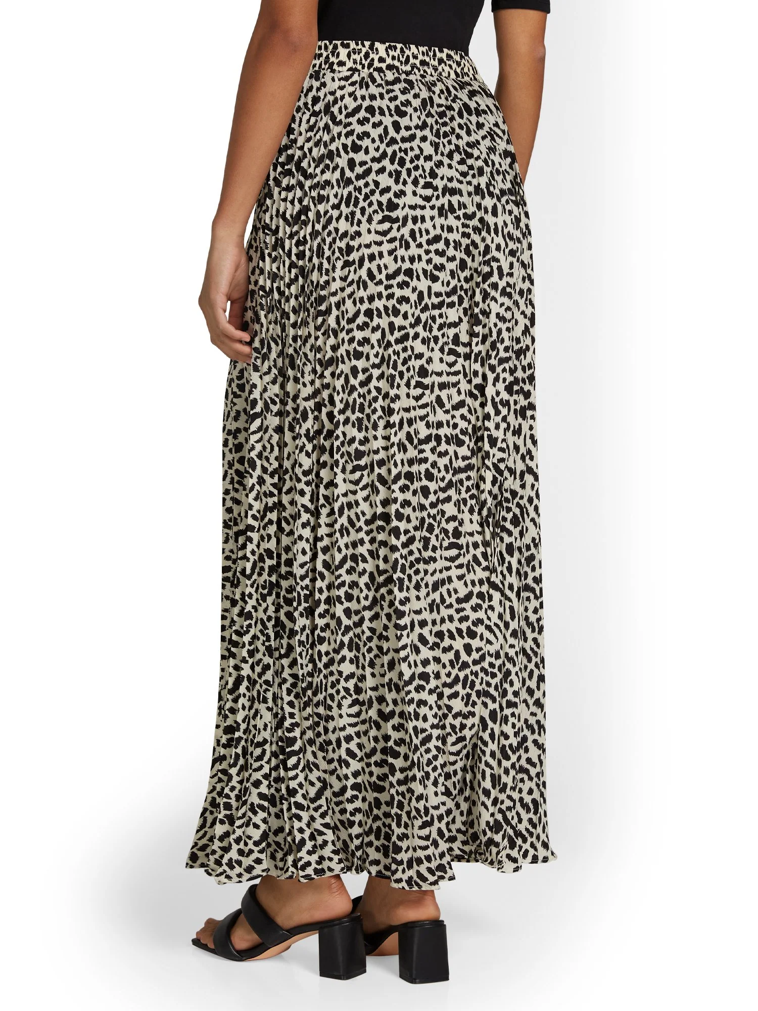 Luxy USA Cheetah-Print Pleated Maxi Skirt - Brands We Love - Image 3