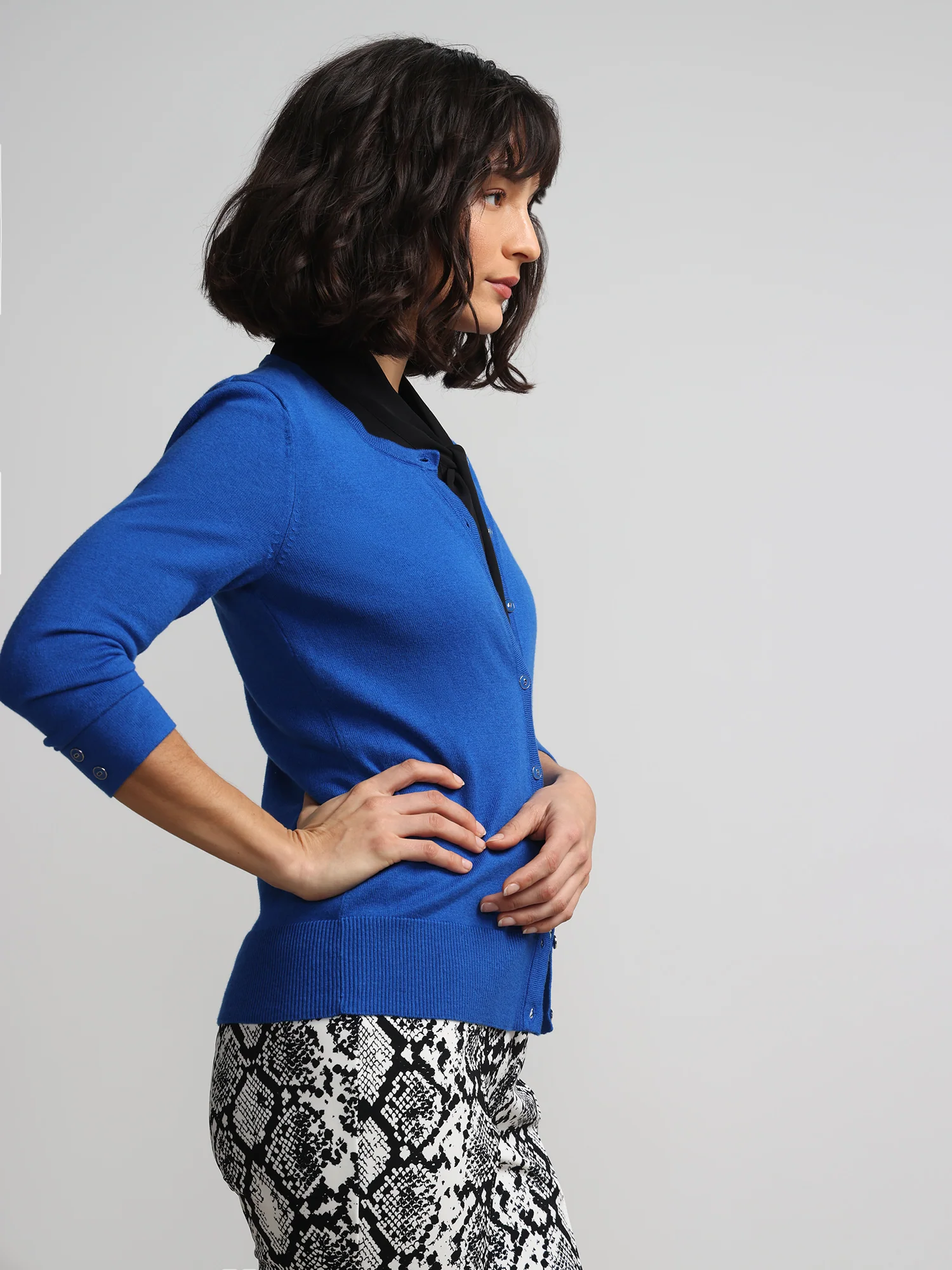 Chelsea Crewneck Cardigan - Image 40