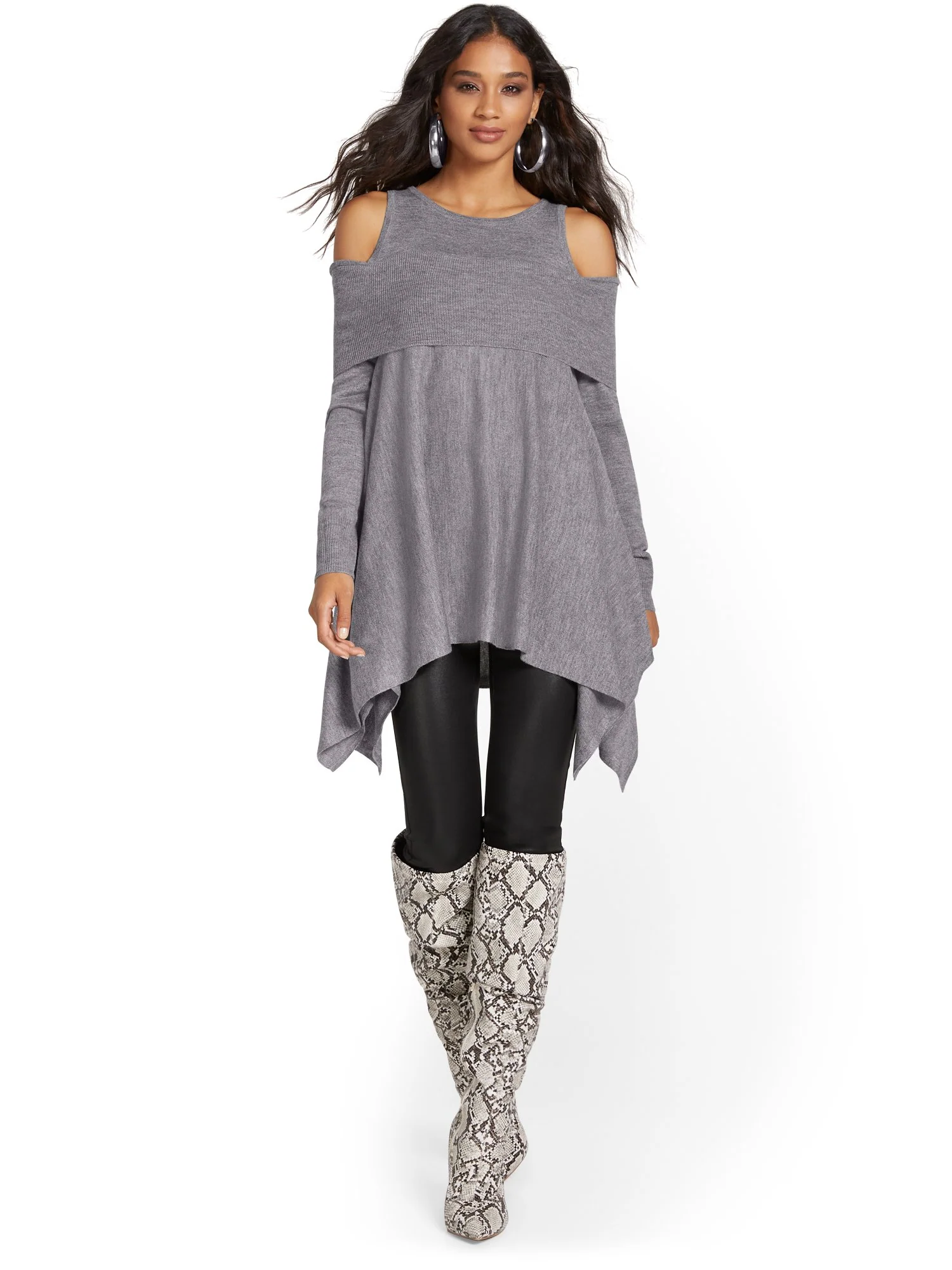 Cold-Shoulder Sharkbite Sweater - Image 6