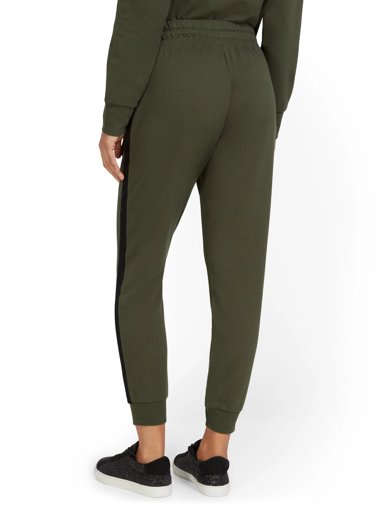 Colorblock French Terry Jogger Pant - Image 11