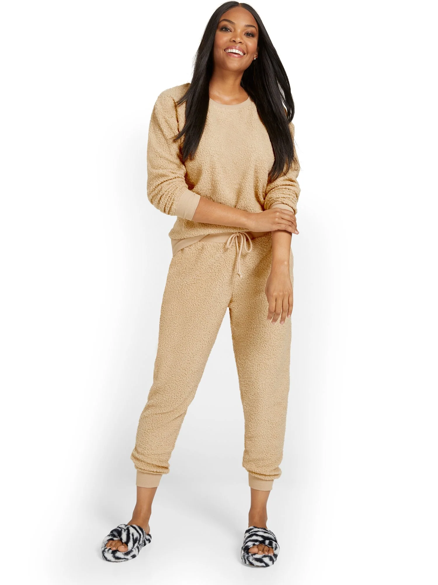 Cozy Teddy Jogger Pant - Image 8