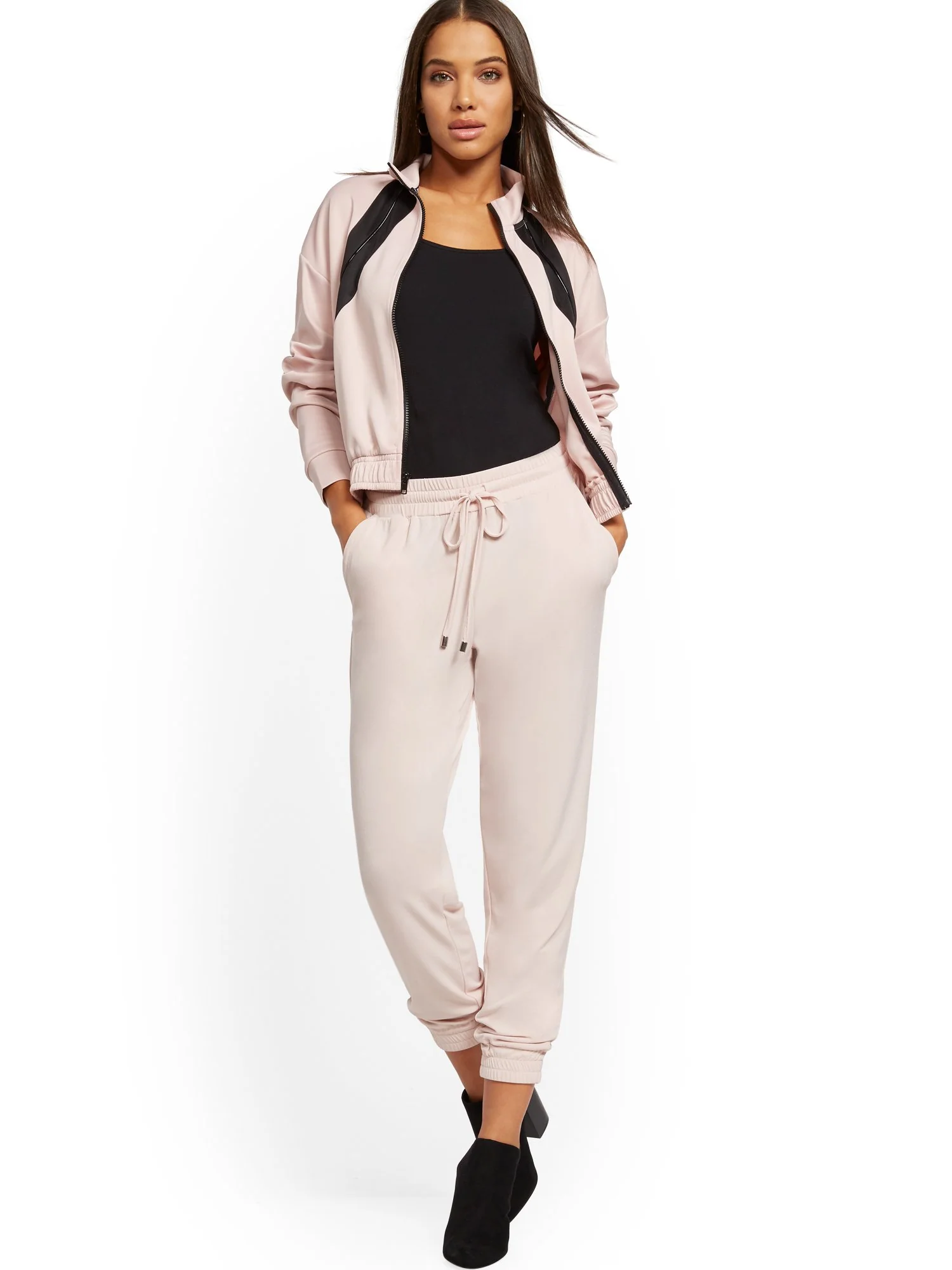 Crepe Jogger Pant - Everywhere Collection - Image 10