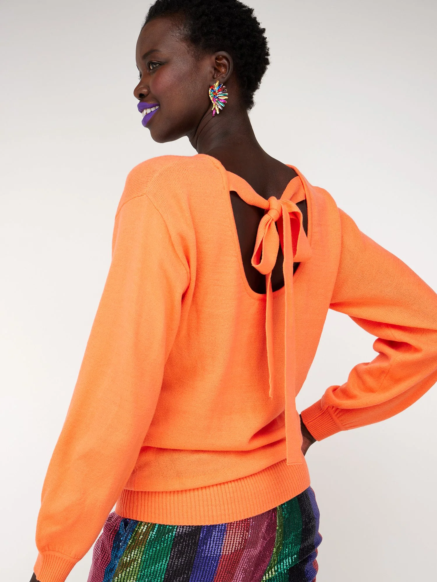 Crewneck Bow-Back Sweater - Image 11