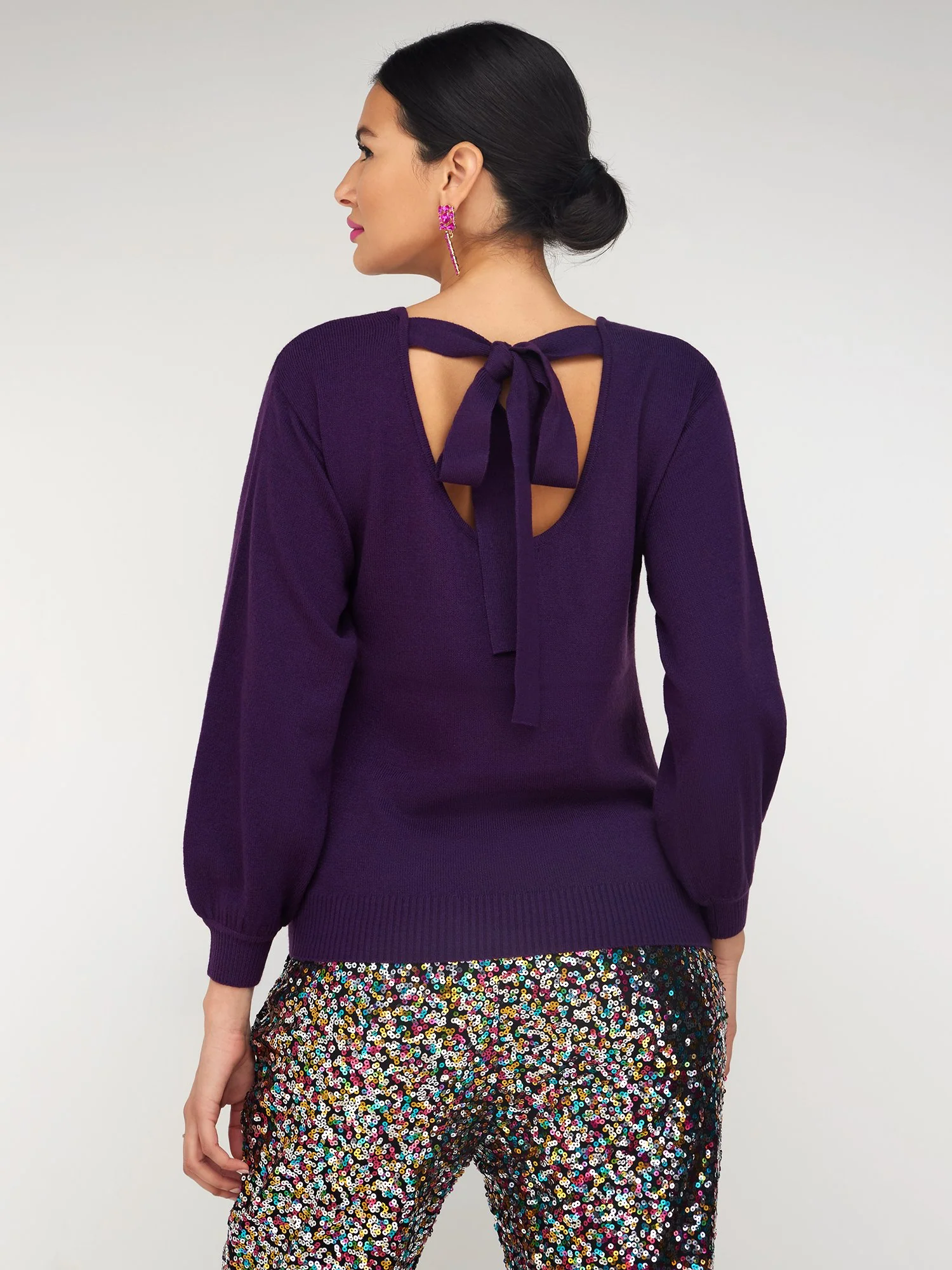 Crewneck Bow-Back Sweater - Image 18