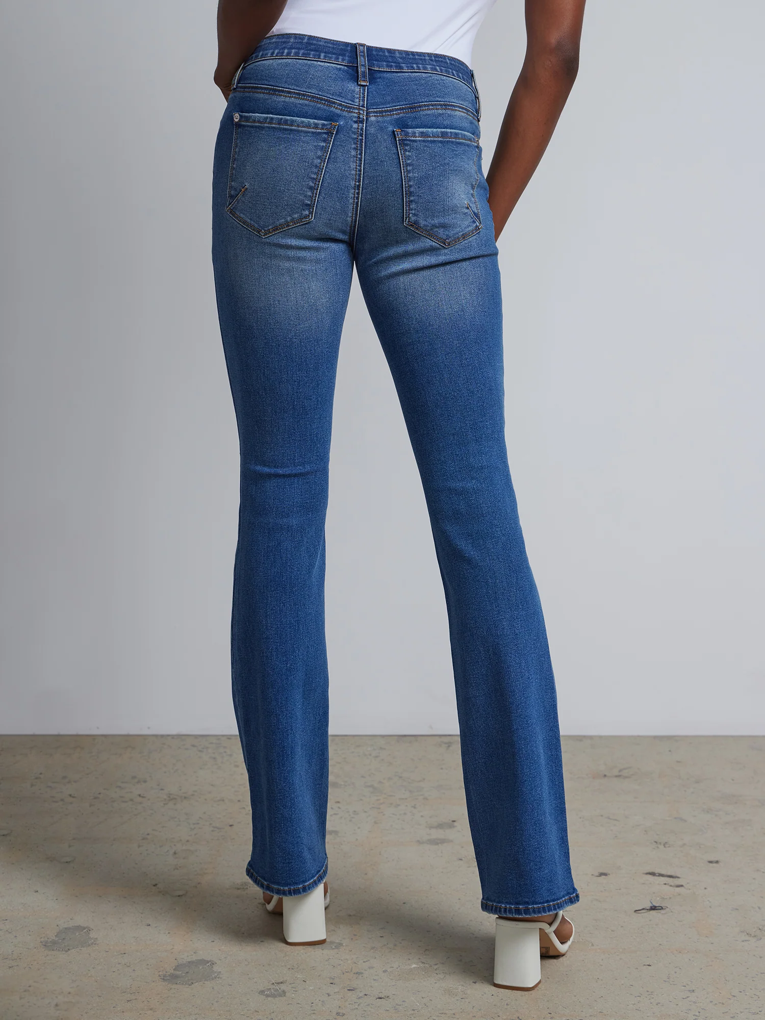 Curvy High-Waisted Bootcut Jeans - Dark Wash - Image 3