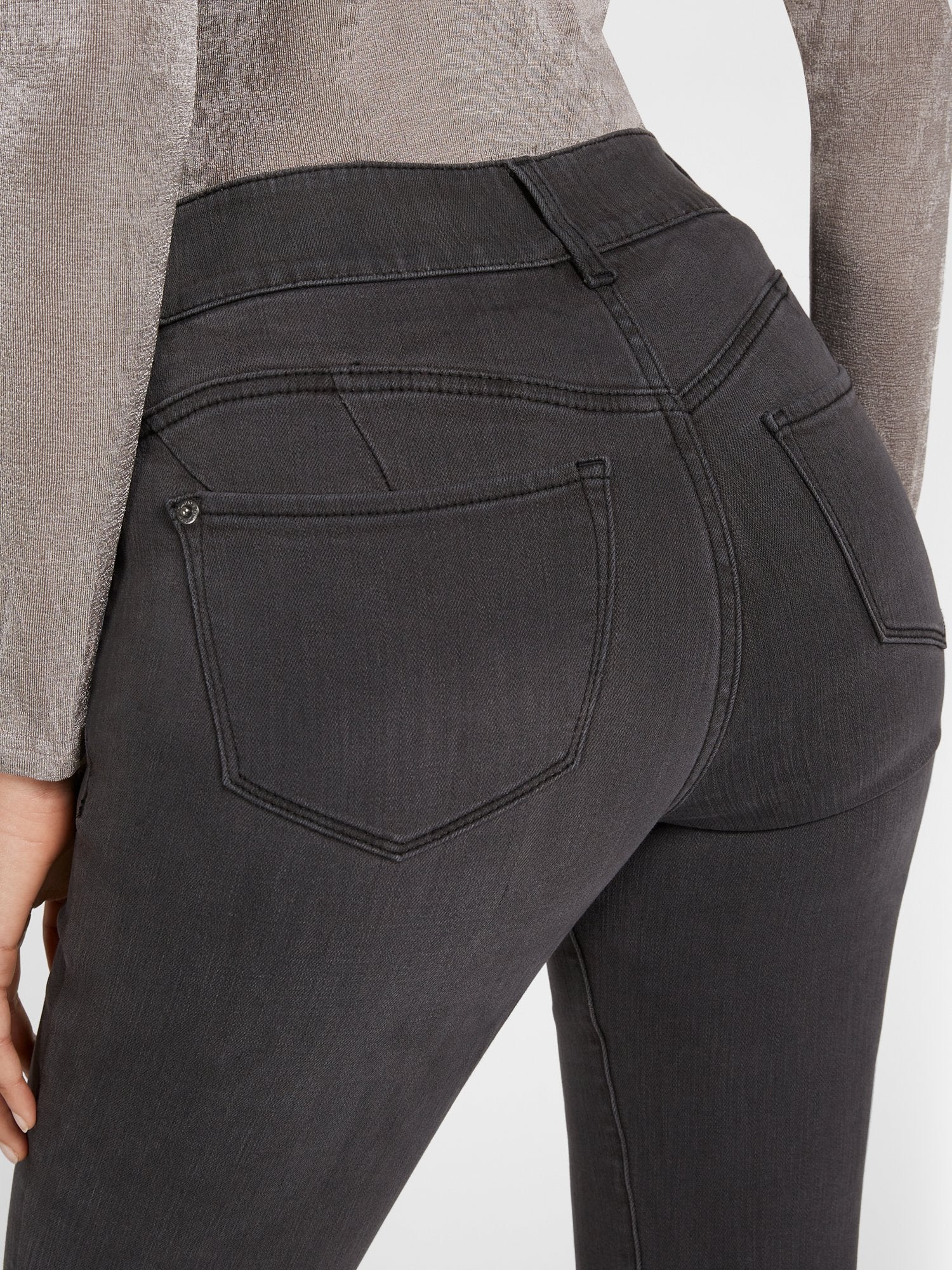 Curvy High-Waisted Bootcut Jeans - Grey - Image 4