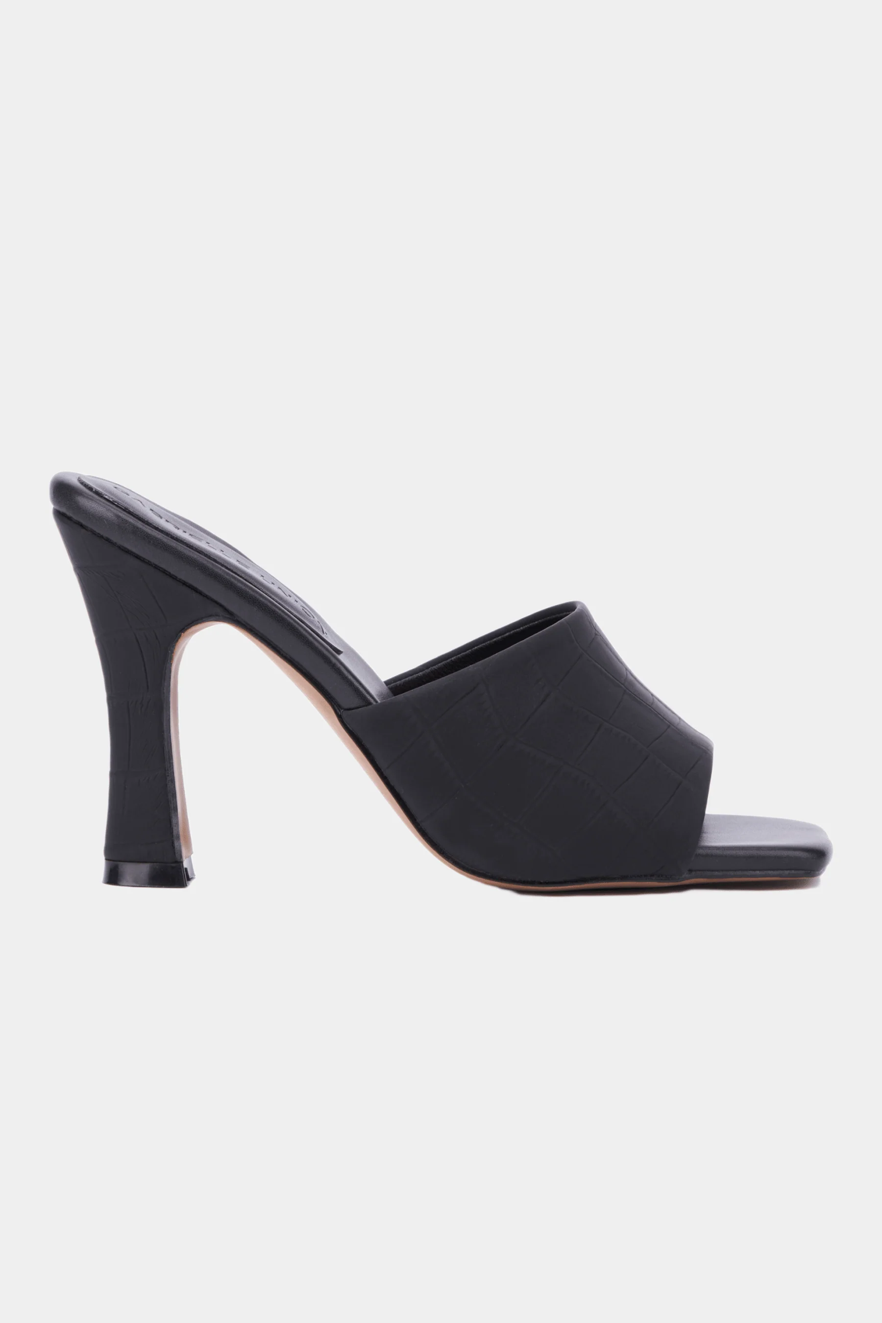 Dayanara One Band Sandal - Image 10