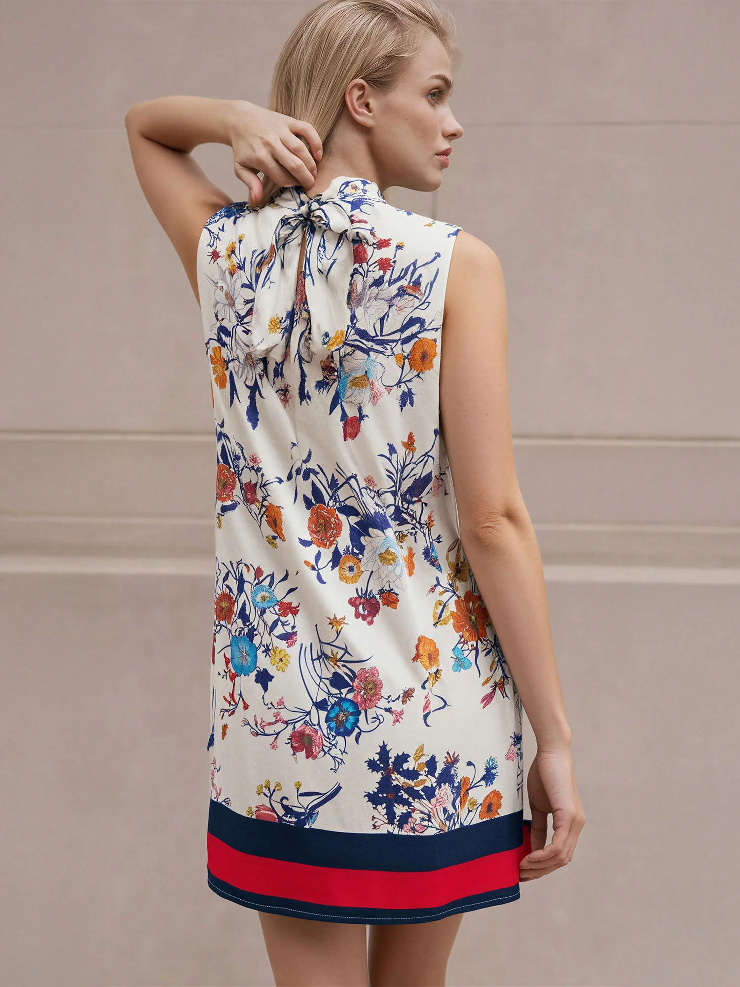 Dayo Sleeveless Halter Neck Floral Border Trim Shift Dress - Image 4