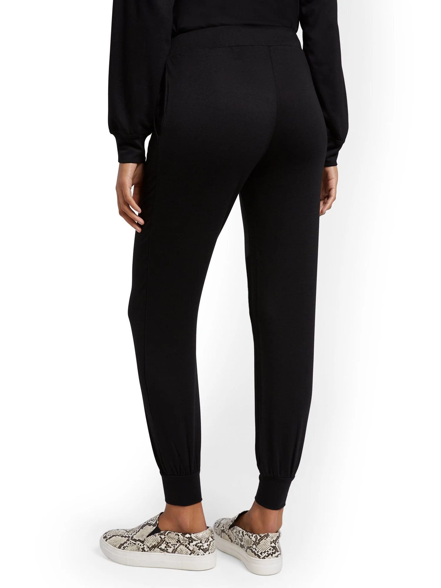 Dreamy French Terry Drawstring Jogger Pant - Image 3