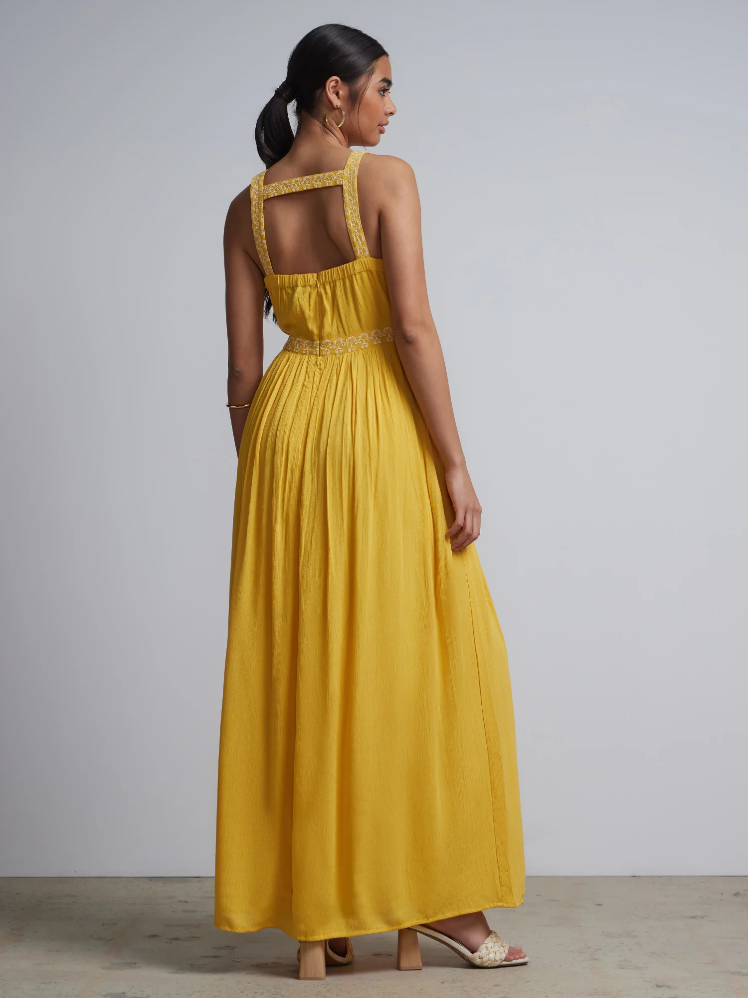 Embroidered Maxi Dress - Image 3