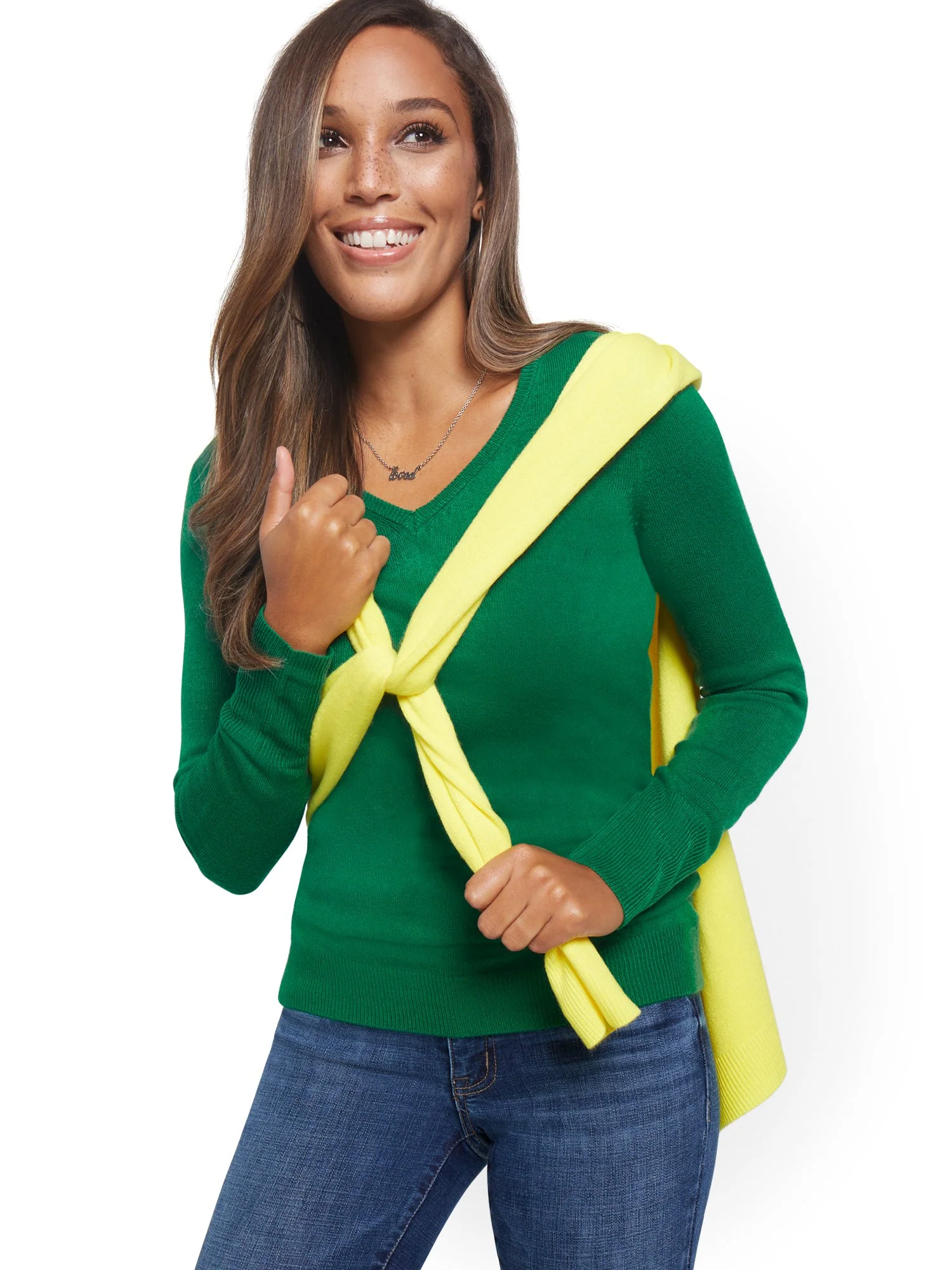 Essential V-Neck Sweater - Image 9