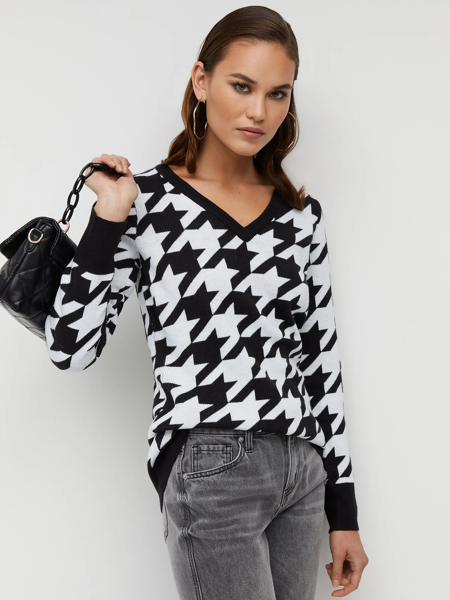 Essential V-Neck Sweater - Houndstooth - Image 2