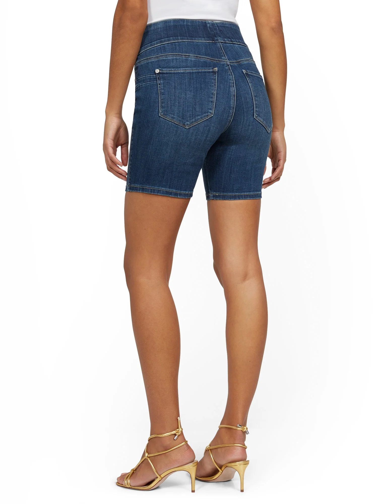 Feel Good High-Waisted No Gap 7-Inch Short - Indigo - Image 3