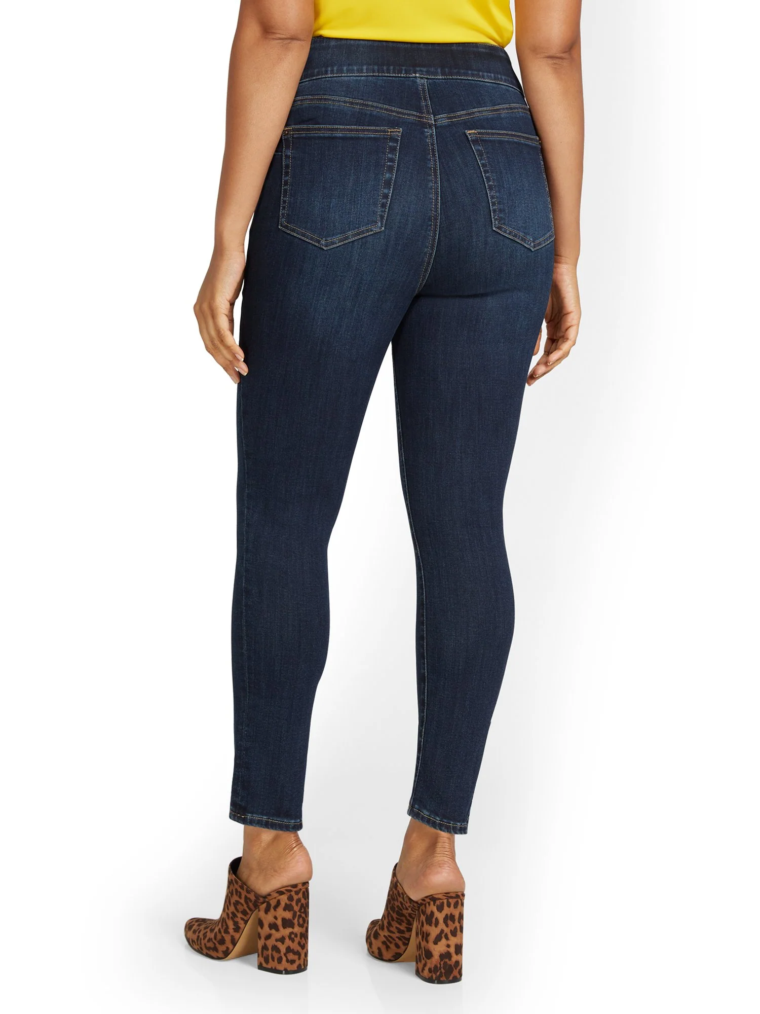 Feel Good High-Waisted No-Gap Pull-On Super-Skinny Jeans - Dark Blue Wash - Image 4