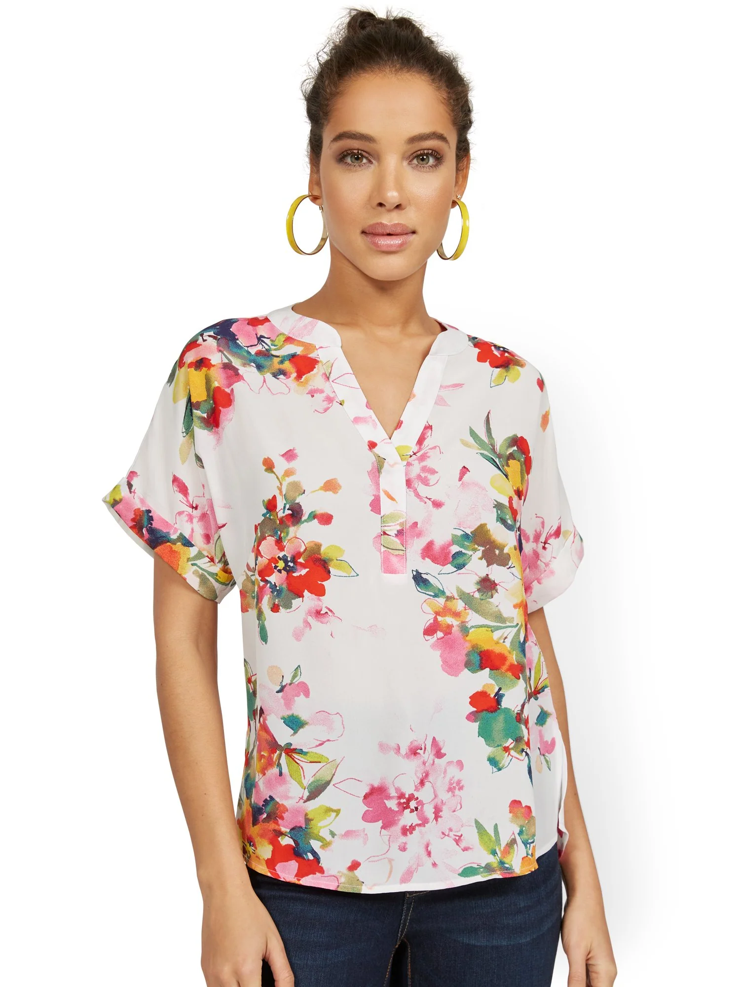 Floral-Print Short-Sleeved Split-Neck Pullover Top