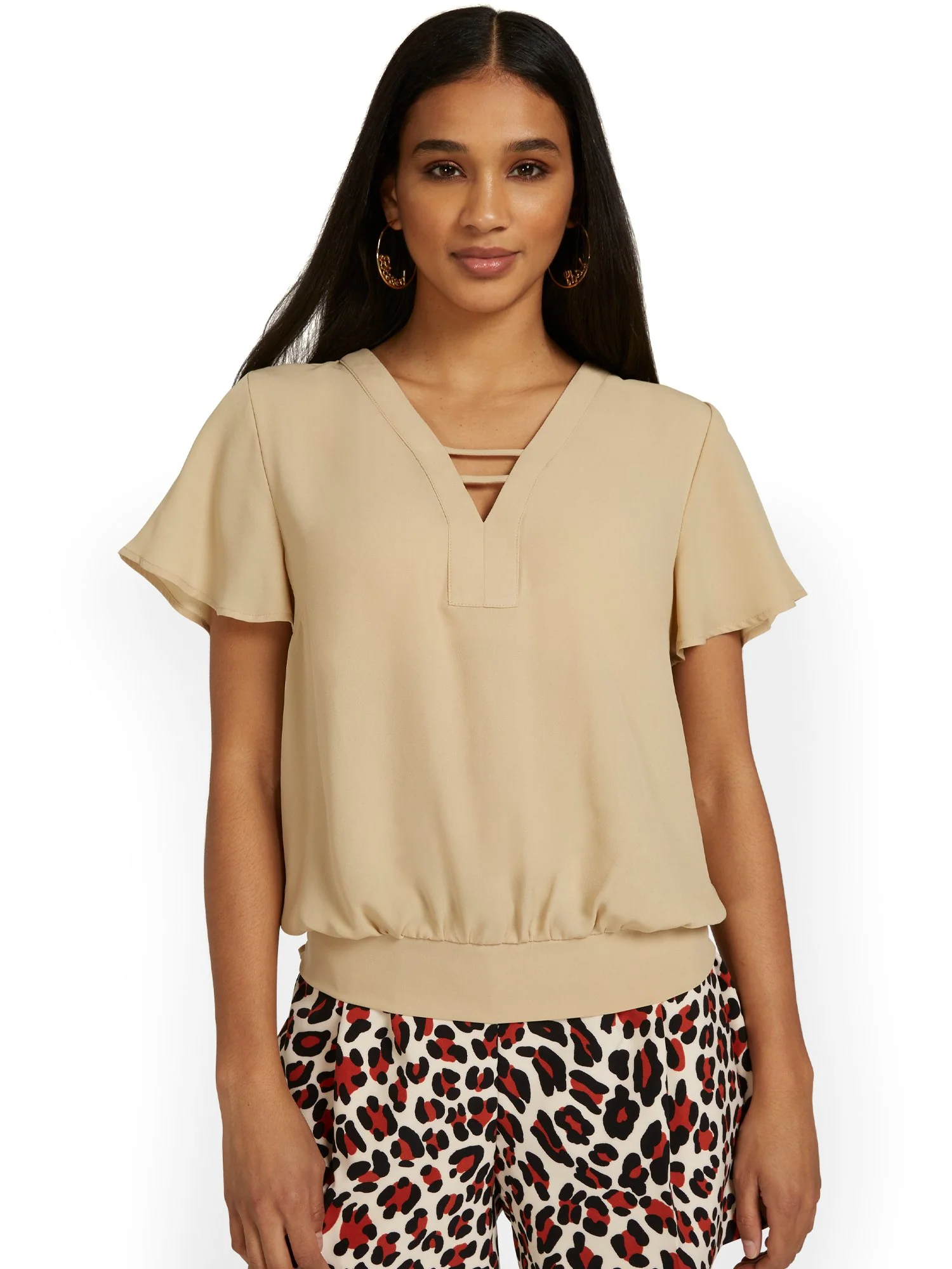 Flutter-Sleeve Banded Blouse - Image 12