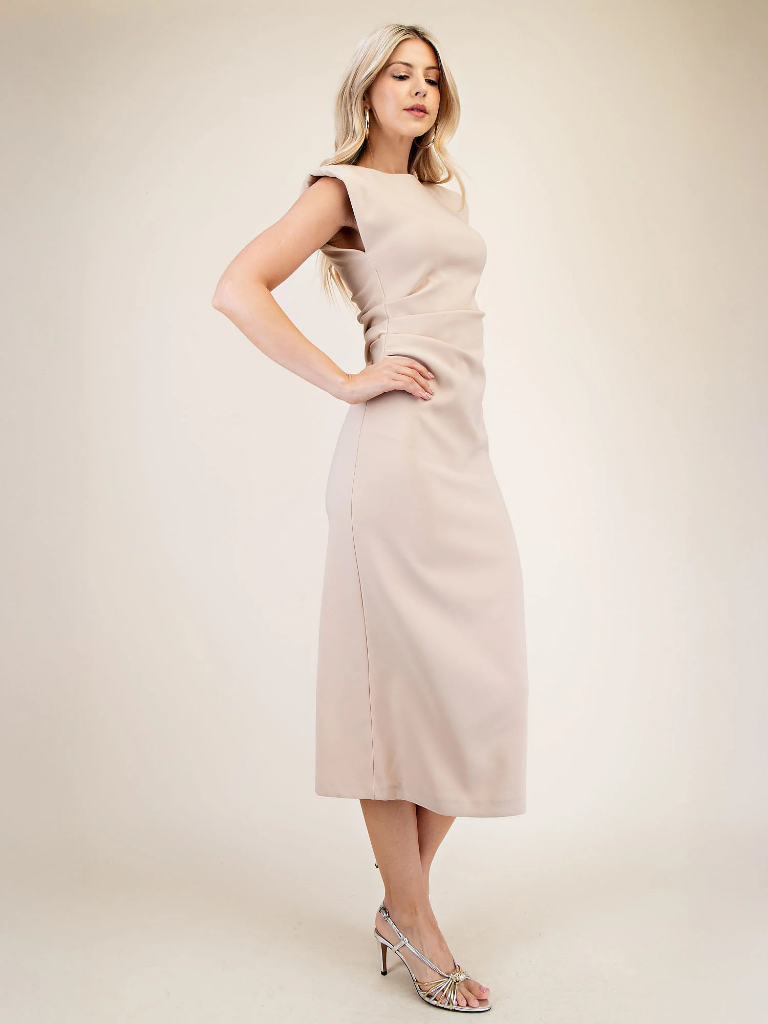 Ruched Waist Knit Midi Dress - Image 3