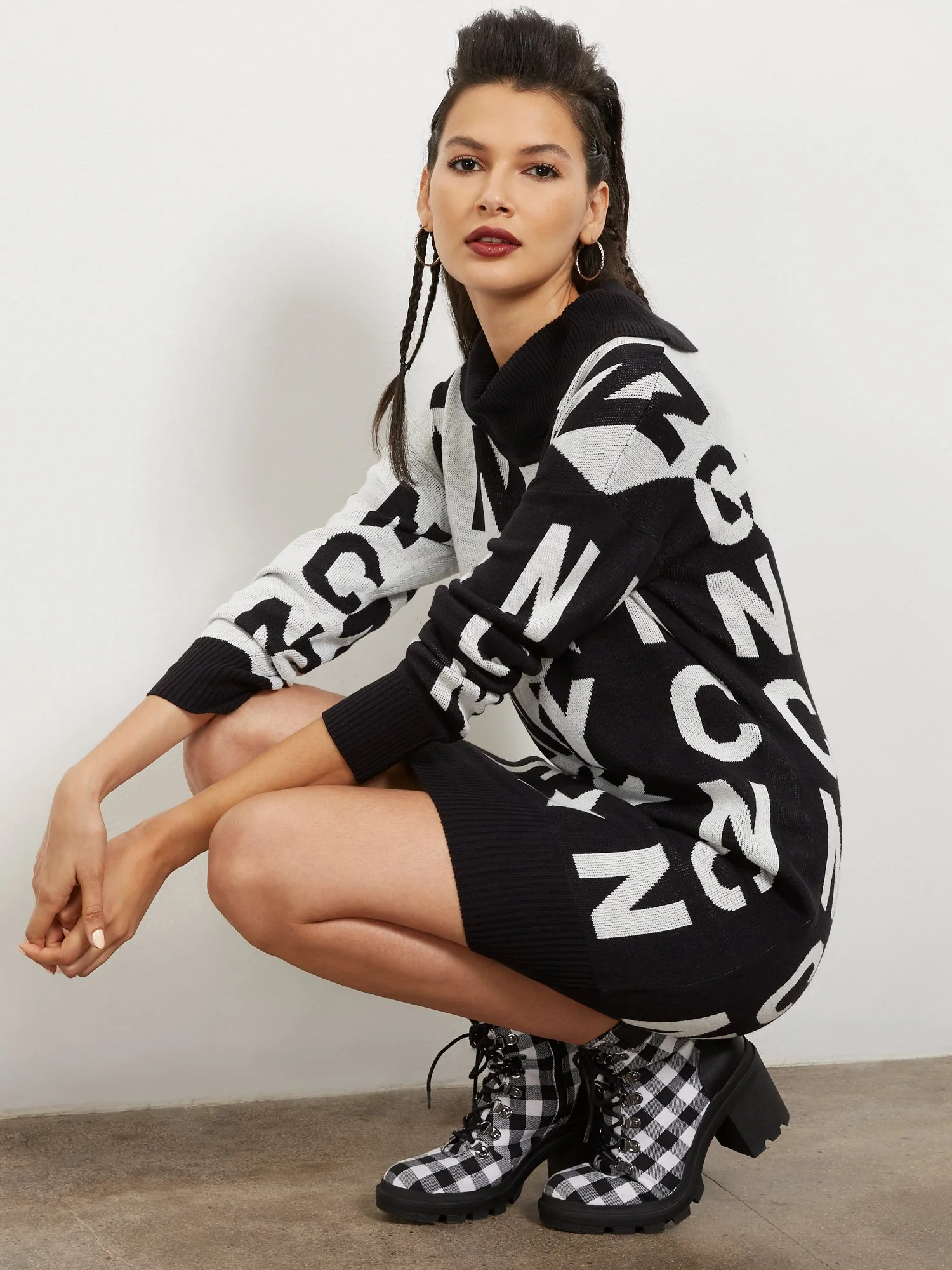 Graphic NYC Sweater Dress - Image 4