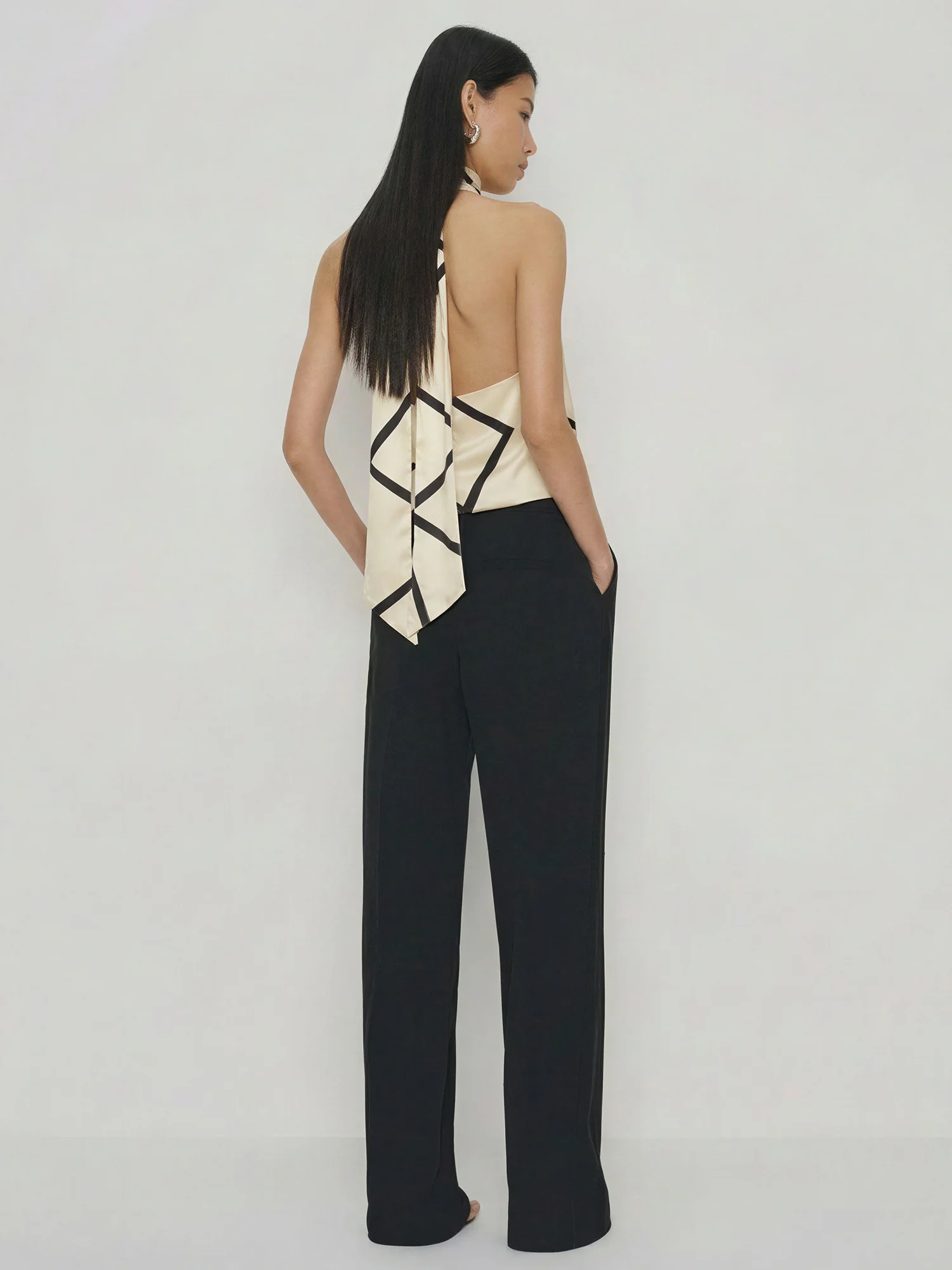 Halter Neck Cowl Abstract Print Top - Image 7