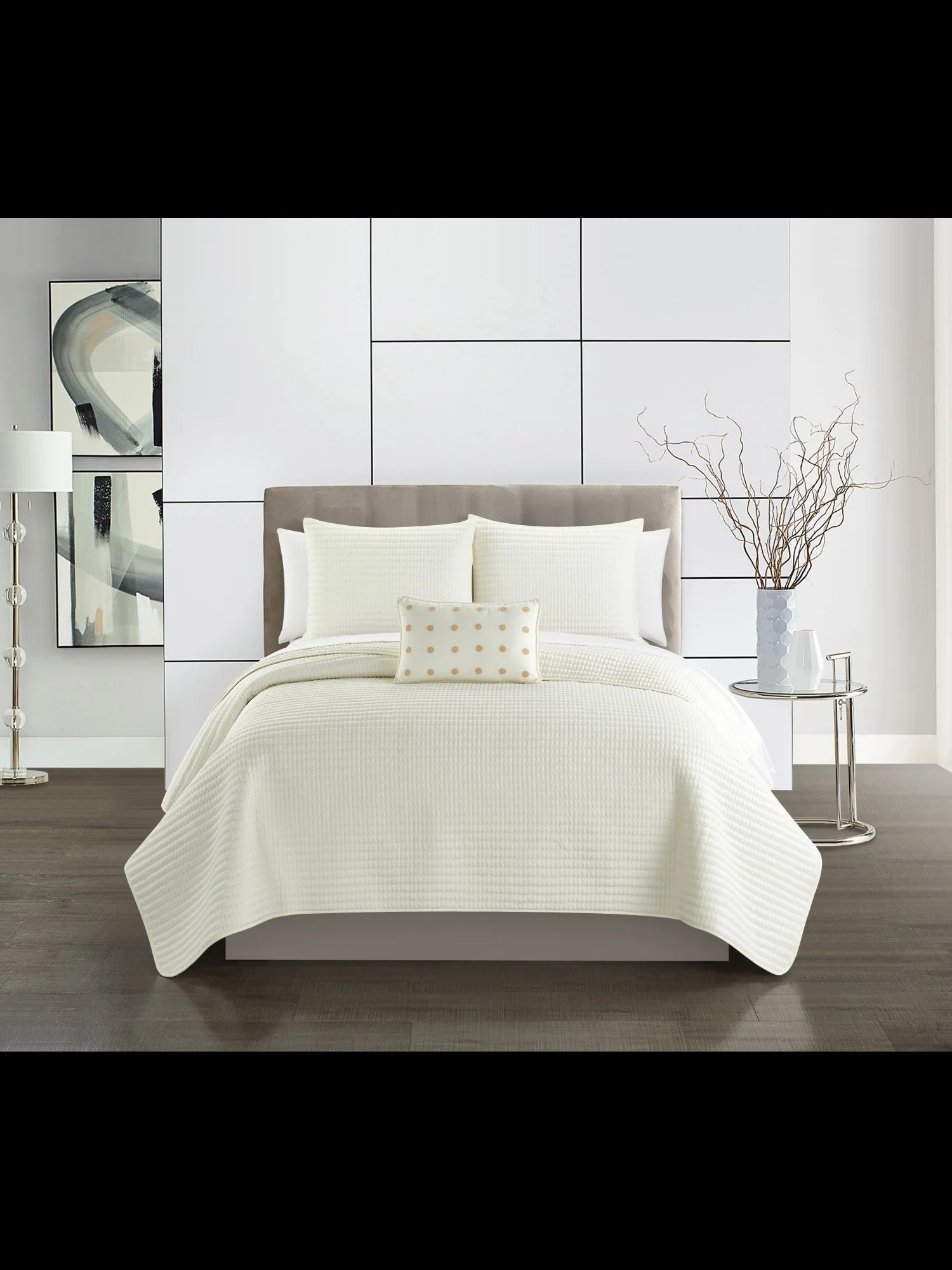 Hayden Queen-Size 4-Piece Quilt Set - NY&C x Chic Home - Image 7