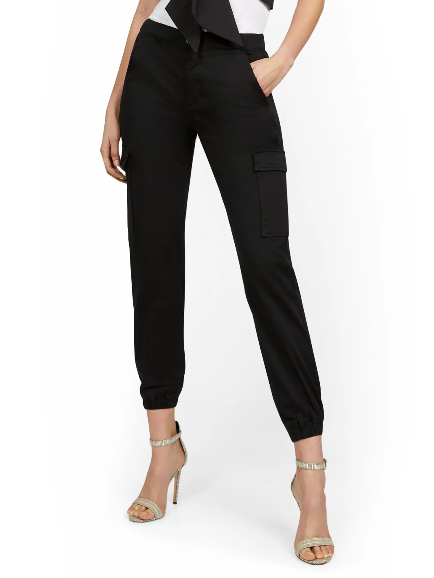 High-Waisted Cargo Jogger Pant