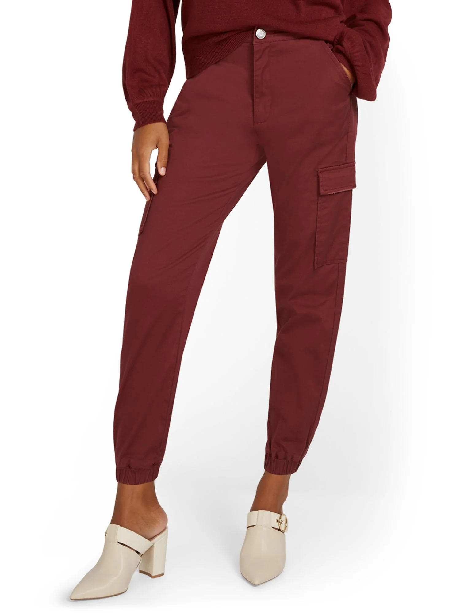 High-Waisted Cargo Jogger Pant - Image 15