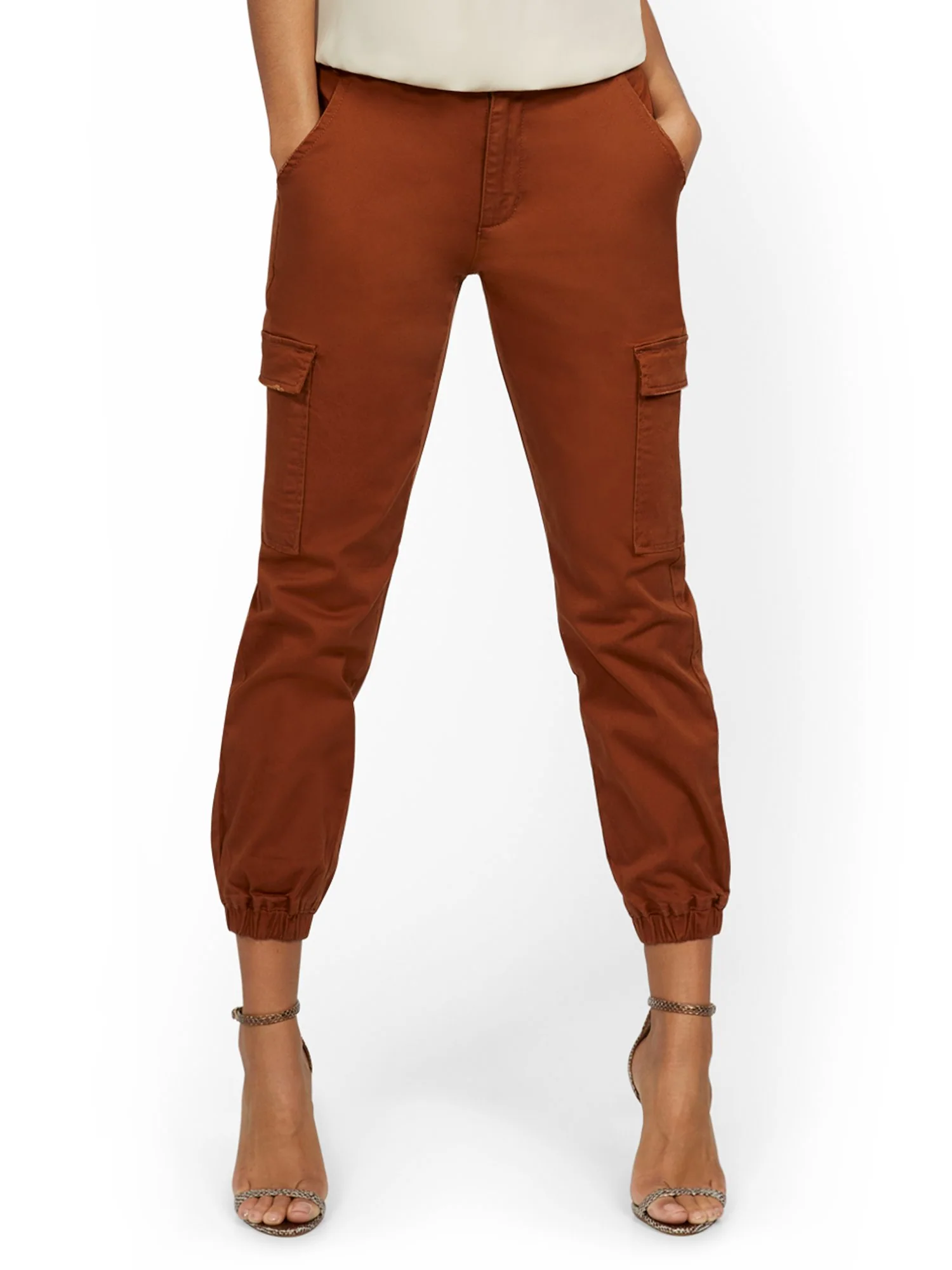 High-Waisted Cargo Jogger Pant