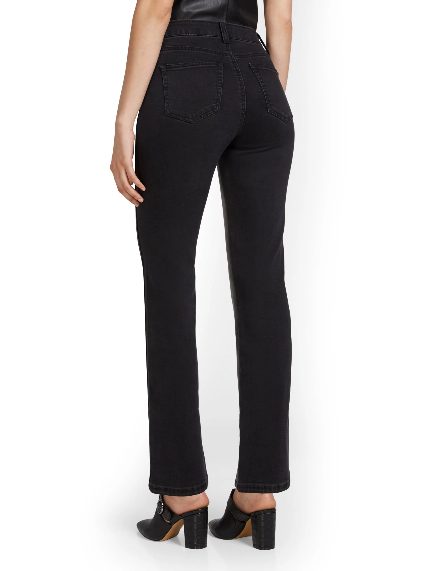 High-Waisted Colorblock Relaxed Jeans - Image 3
