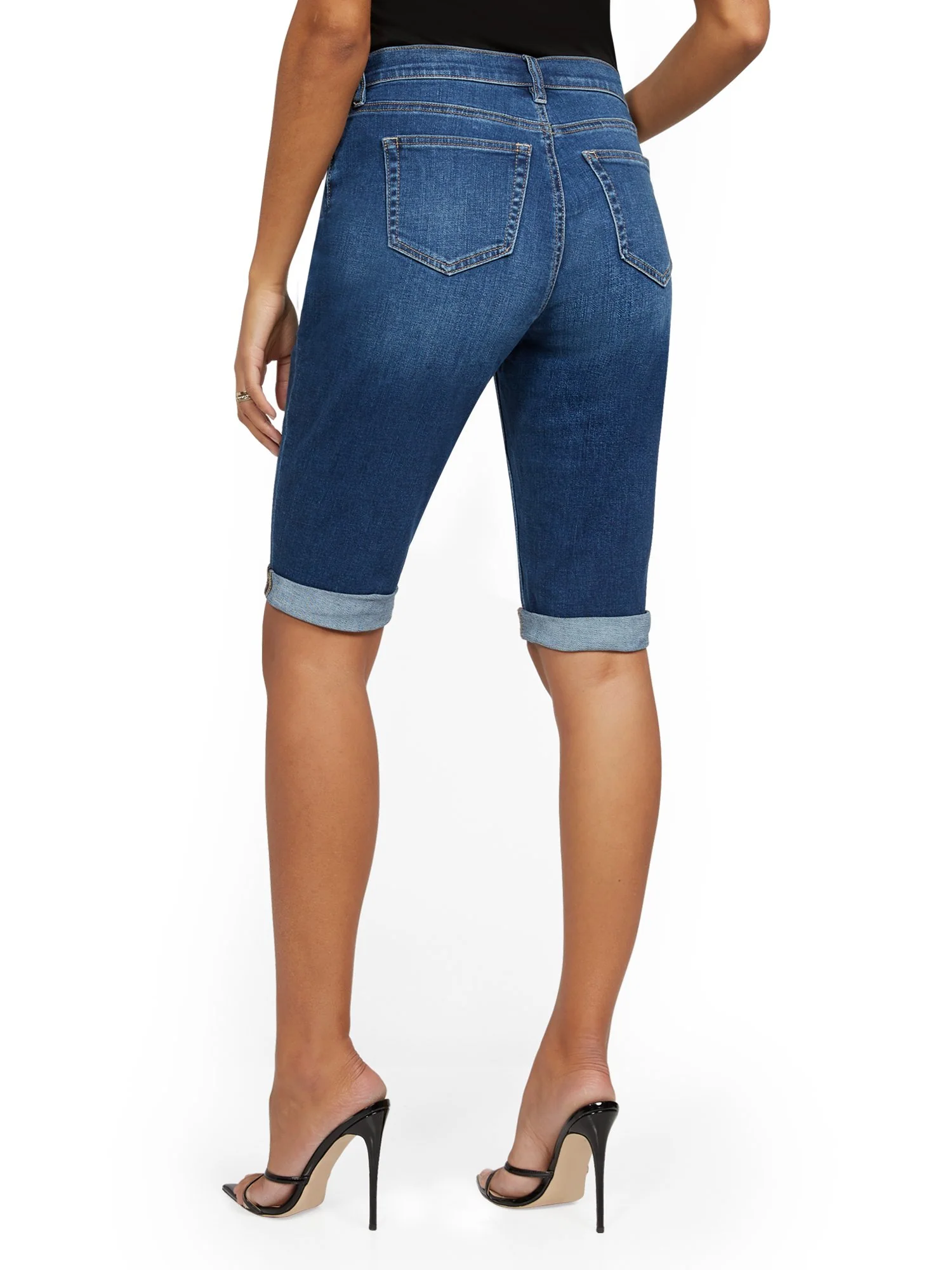High-Waisted Curvy Boyfriend 13-Inch Bermuda Short - Blue Honey - Image 3