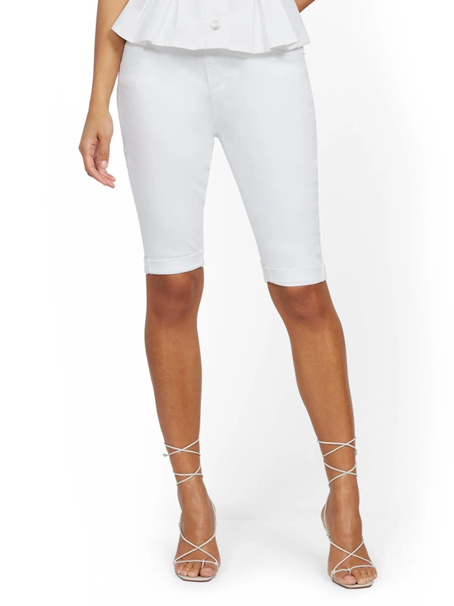 High-Waisted Curvy Boyfriend 13-Inch Bermuda Short - White - Image 2