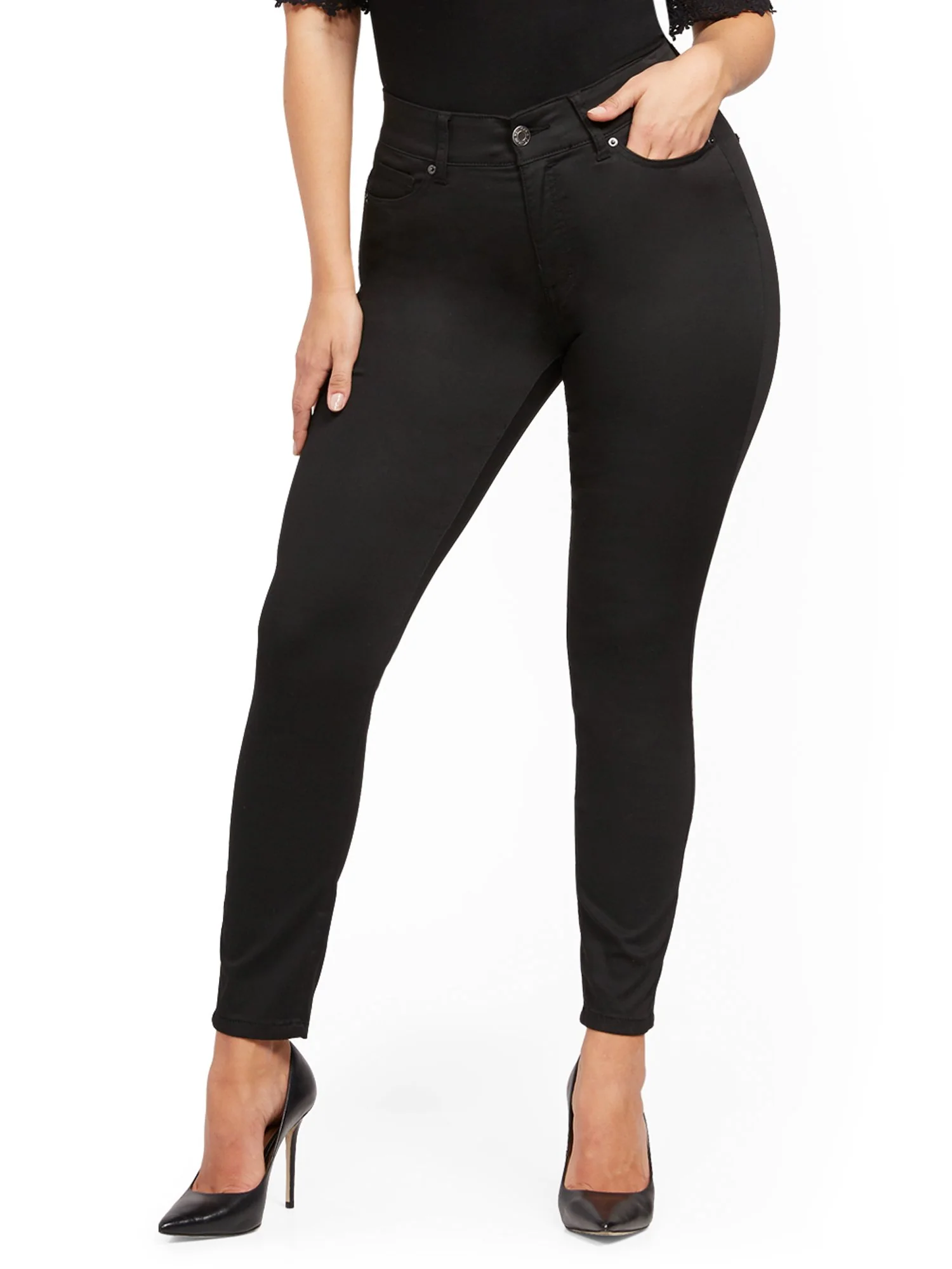 High-Waisted Curvy No-Gap Shaping Super-Skinny Jeans - Black - Image 8